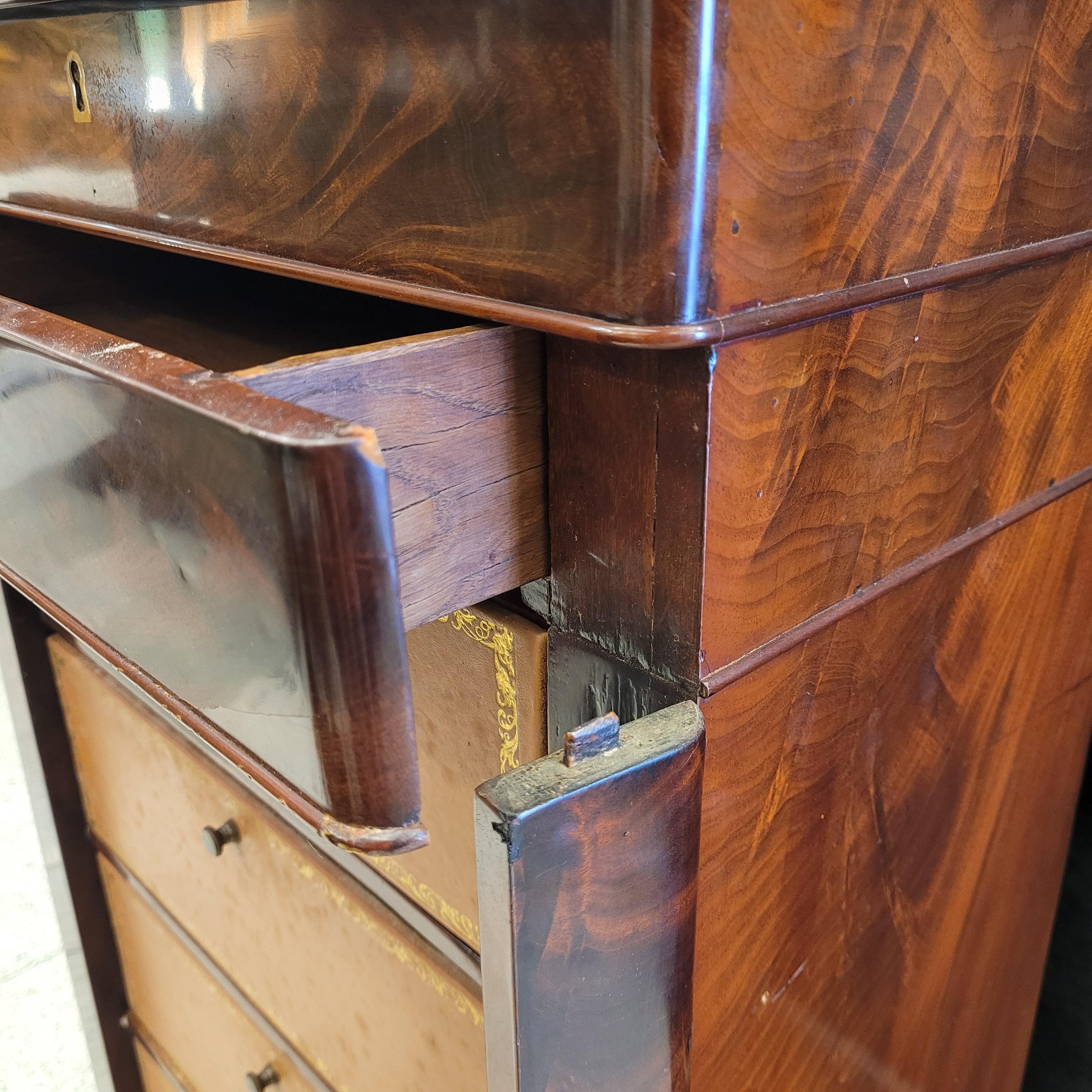 French Secretaire Cartonnier, Transition , wood leather For Sale 2