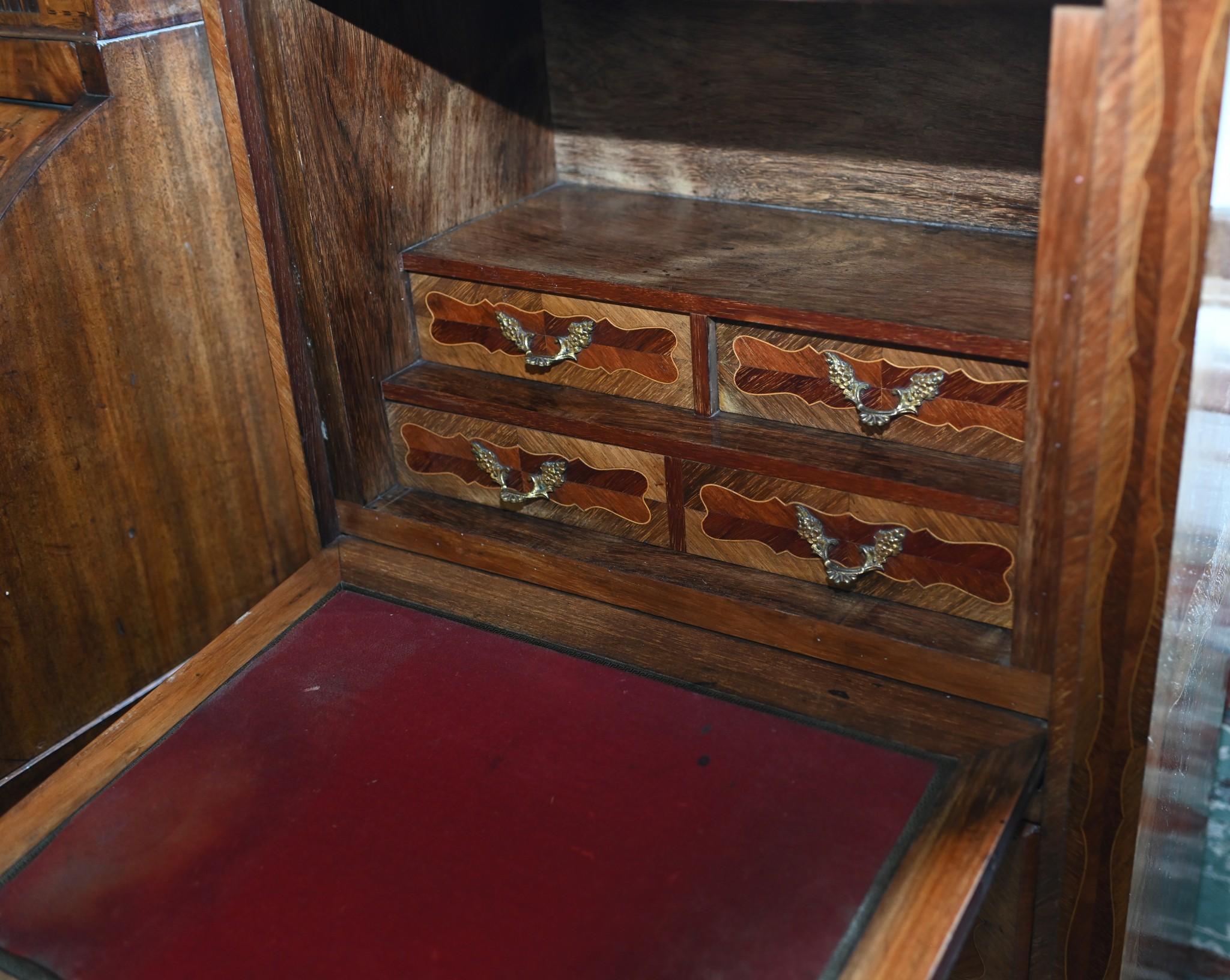 Scrivania francese Secretaire Napoleone III Intarsio 1800s in vendita 1