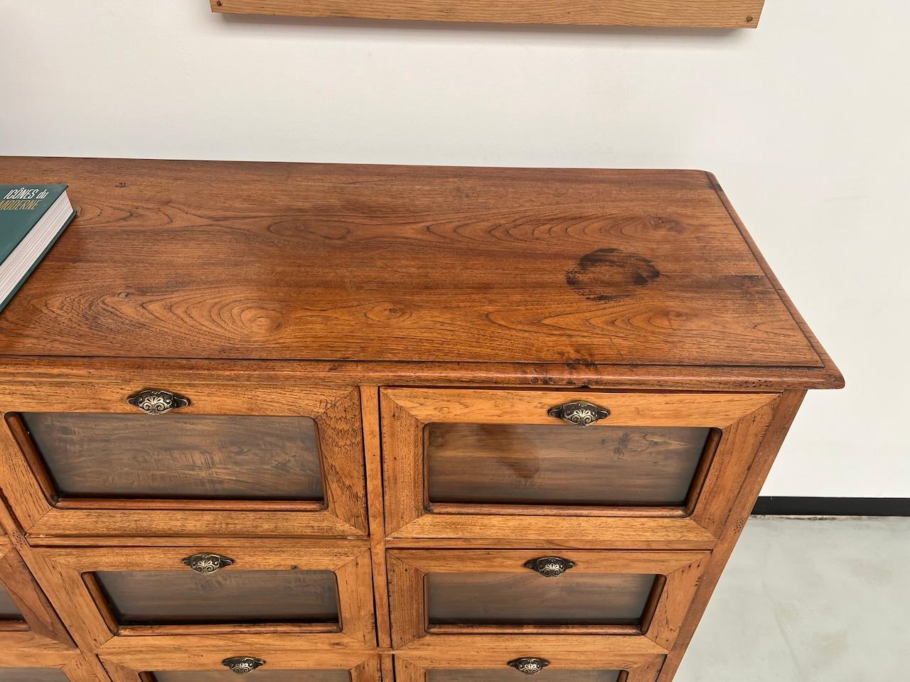 French seed cabinet in OAK with drawers from the 1950s 13