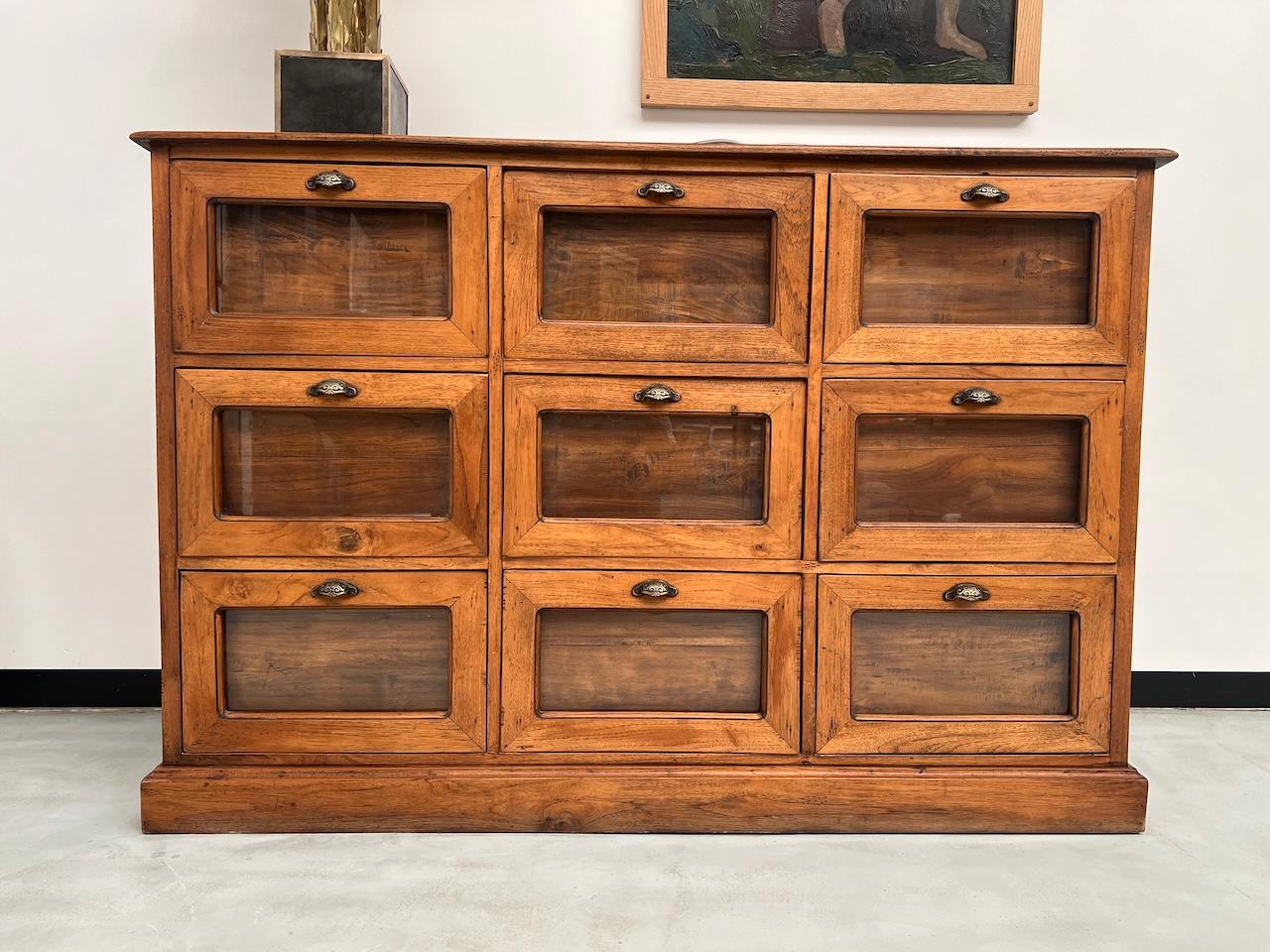 French seed cabinet in OAK with drawers from the 1950s 3