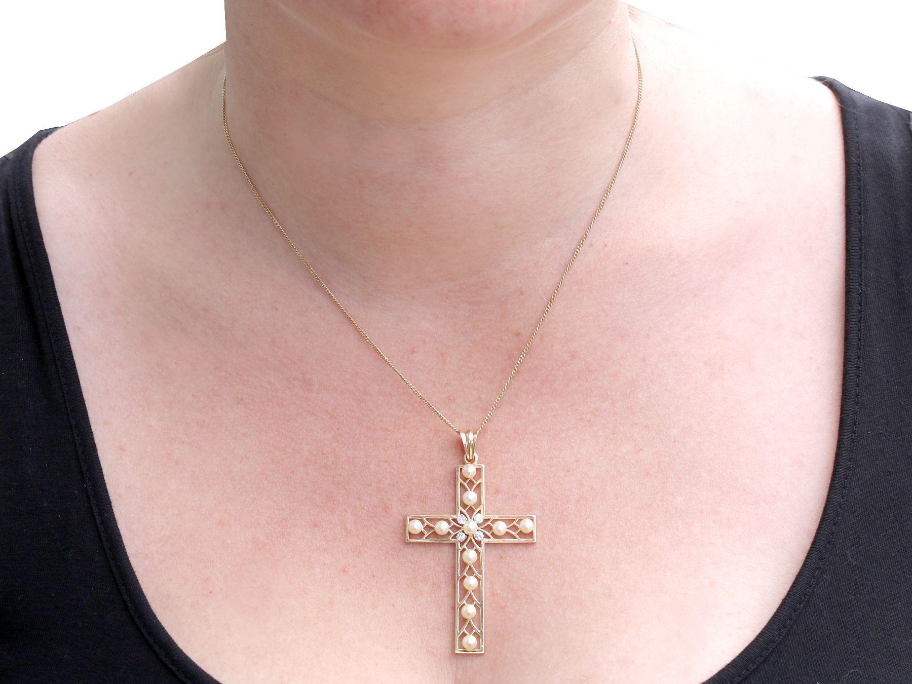 Antique French Seed Pearl and Diamond Yellow Gold Cross Pendant For Sale 3