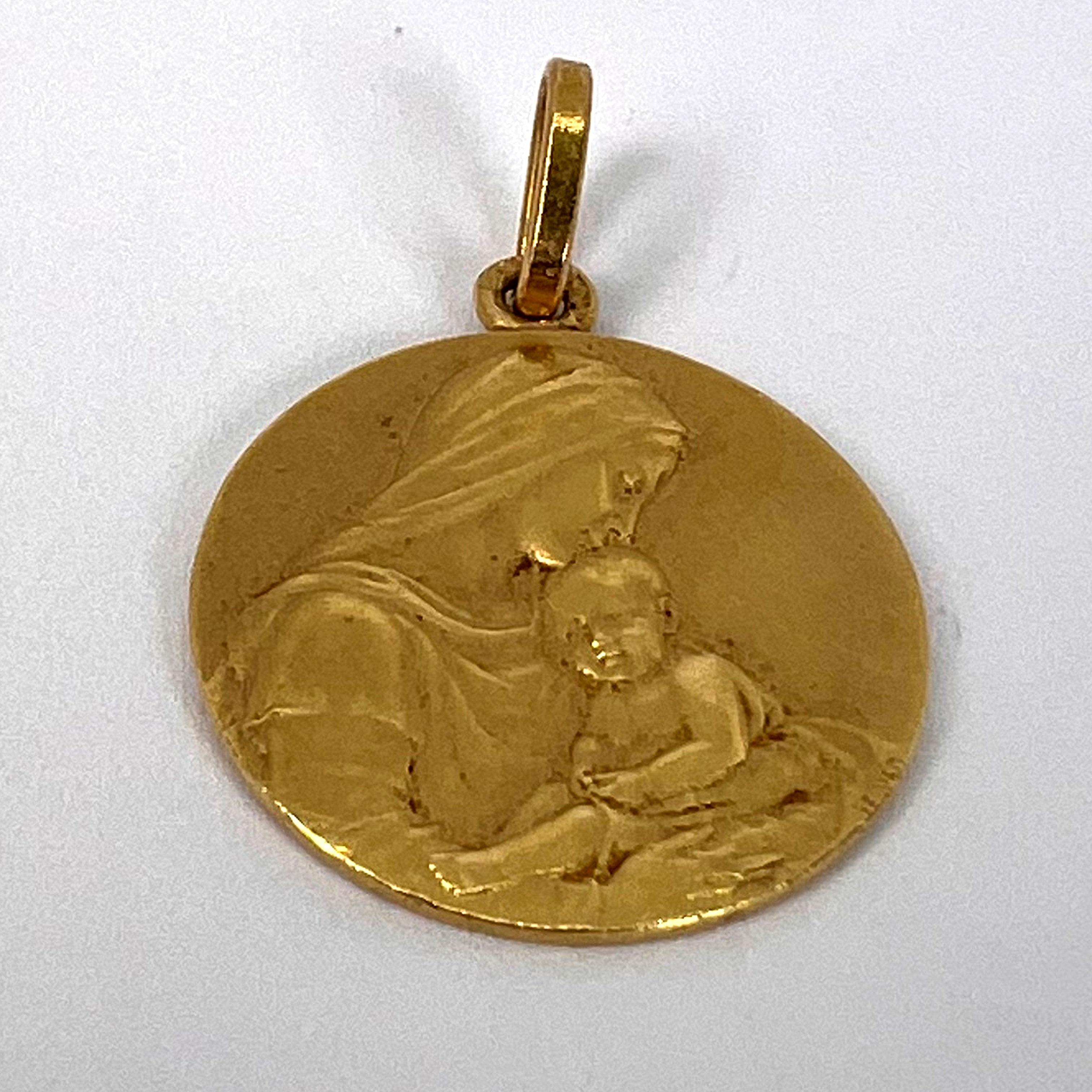French Sellier Madonna and Child 18K Yellow Gold Charm Pendant  For Sale 5