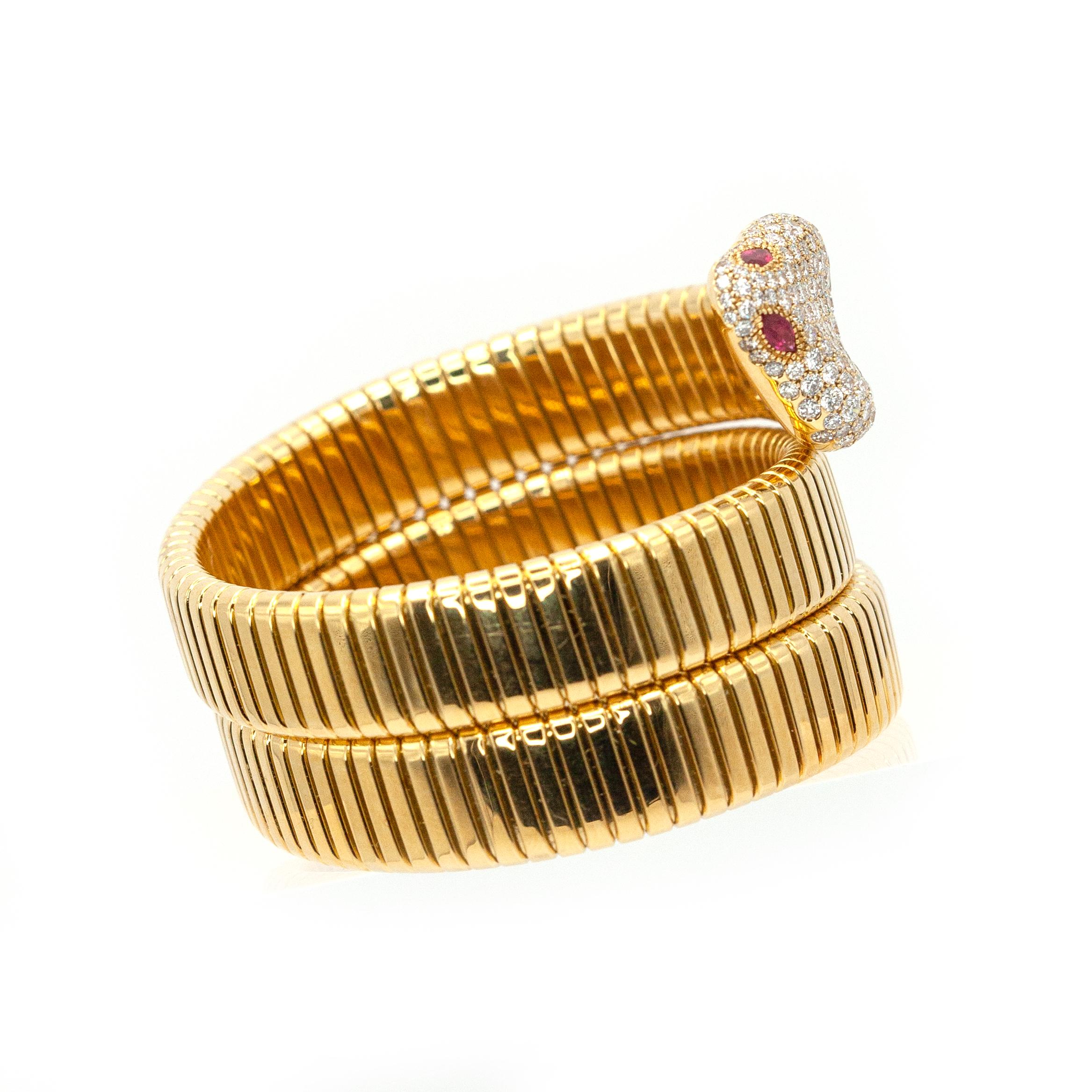 Bracciale a fascia con pavé di diamanti in oro giallo 18K in vendita 7
