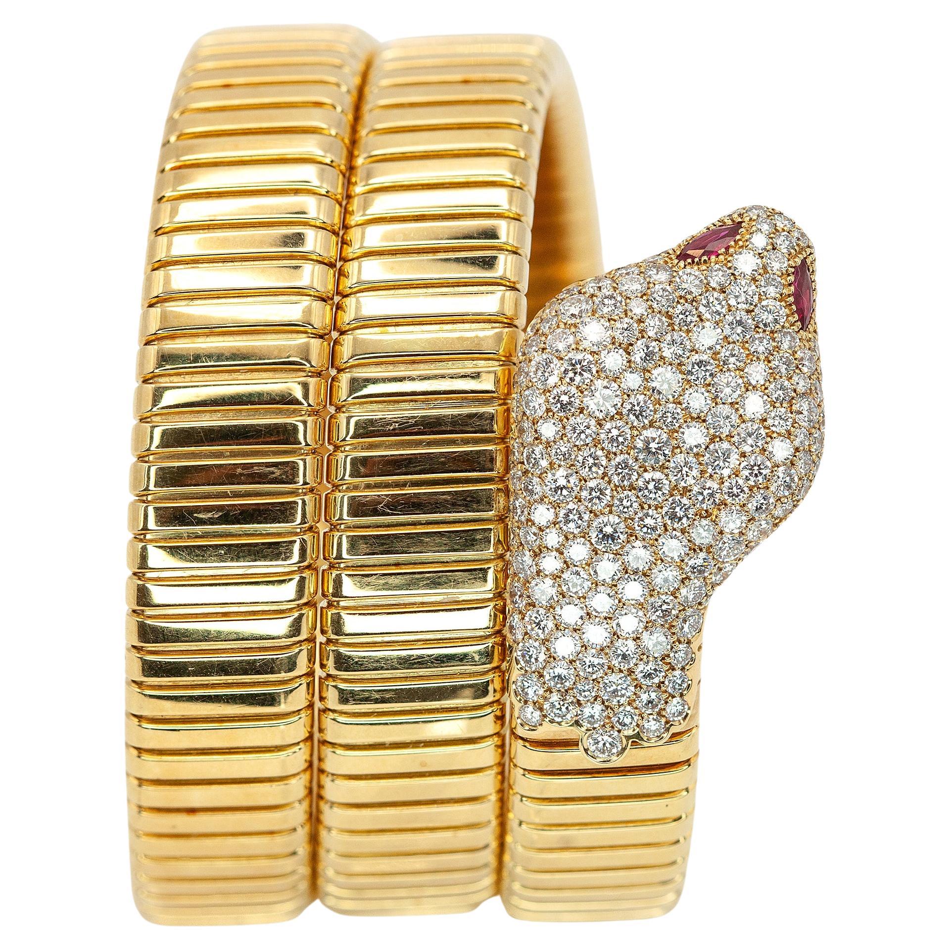 Bracciale a fascia con pavé di diamanti in oro giallo 18K