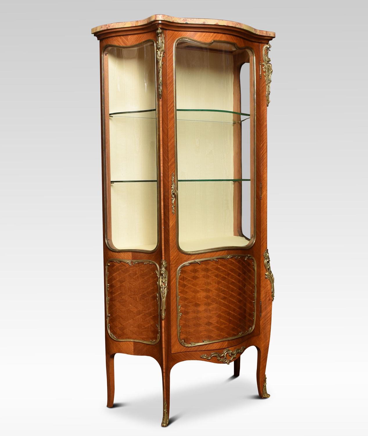 French Serpentine Walnut and Kingwood Vitrine 1