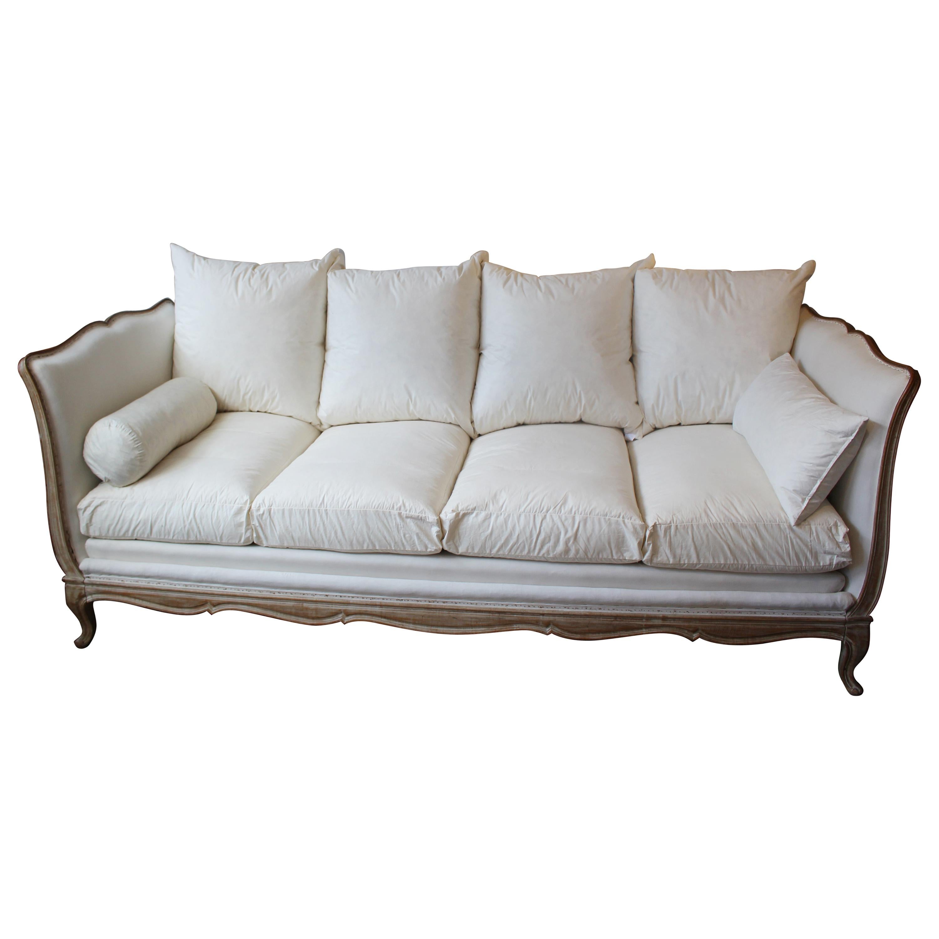 Serpentine Wooden 20th Century Daybed Sofa Centre Bench Bed Louis XV Style For Sale