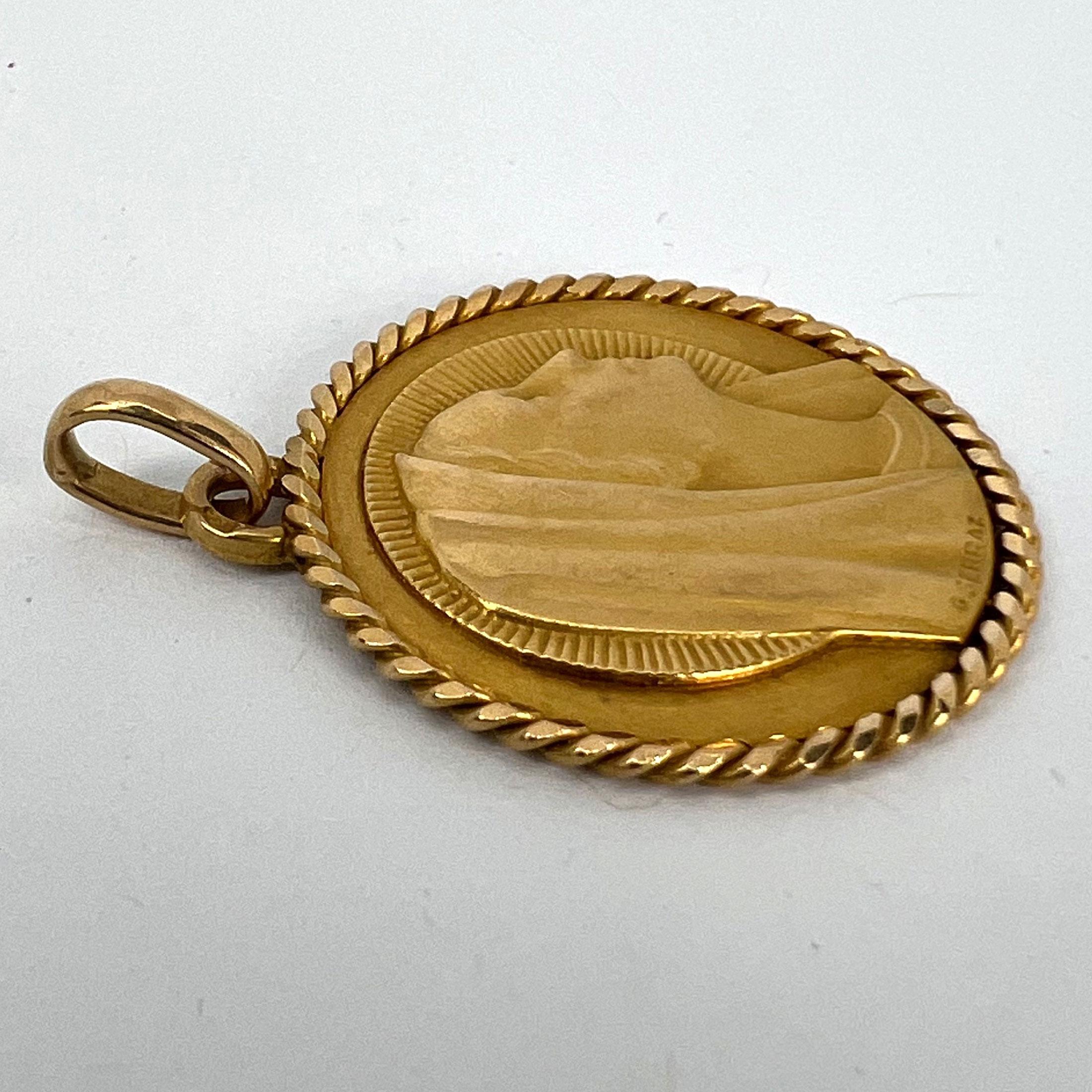 French Serraz Virgin Mary 18K Yellow Gold Medal Pendant For Sale 11