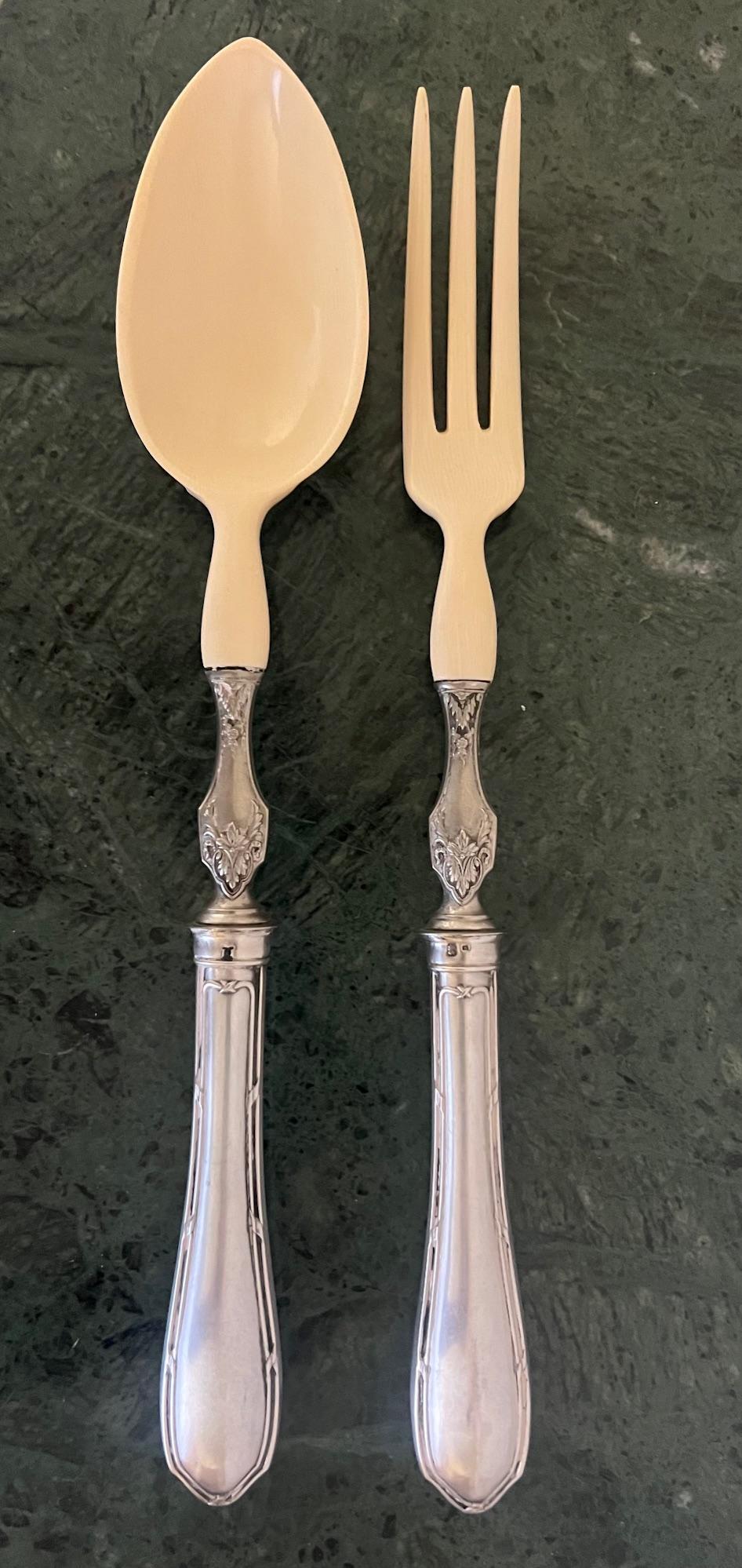 French Serving Set by Grunthaler, Sterling Handles, C. 1920's For Sale 4