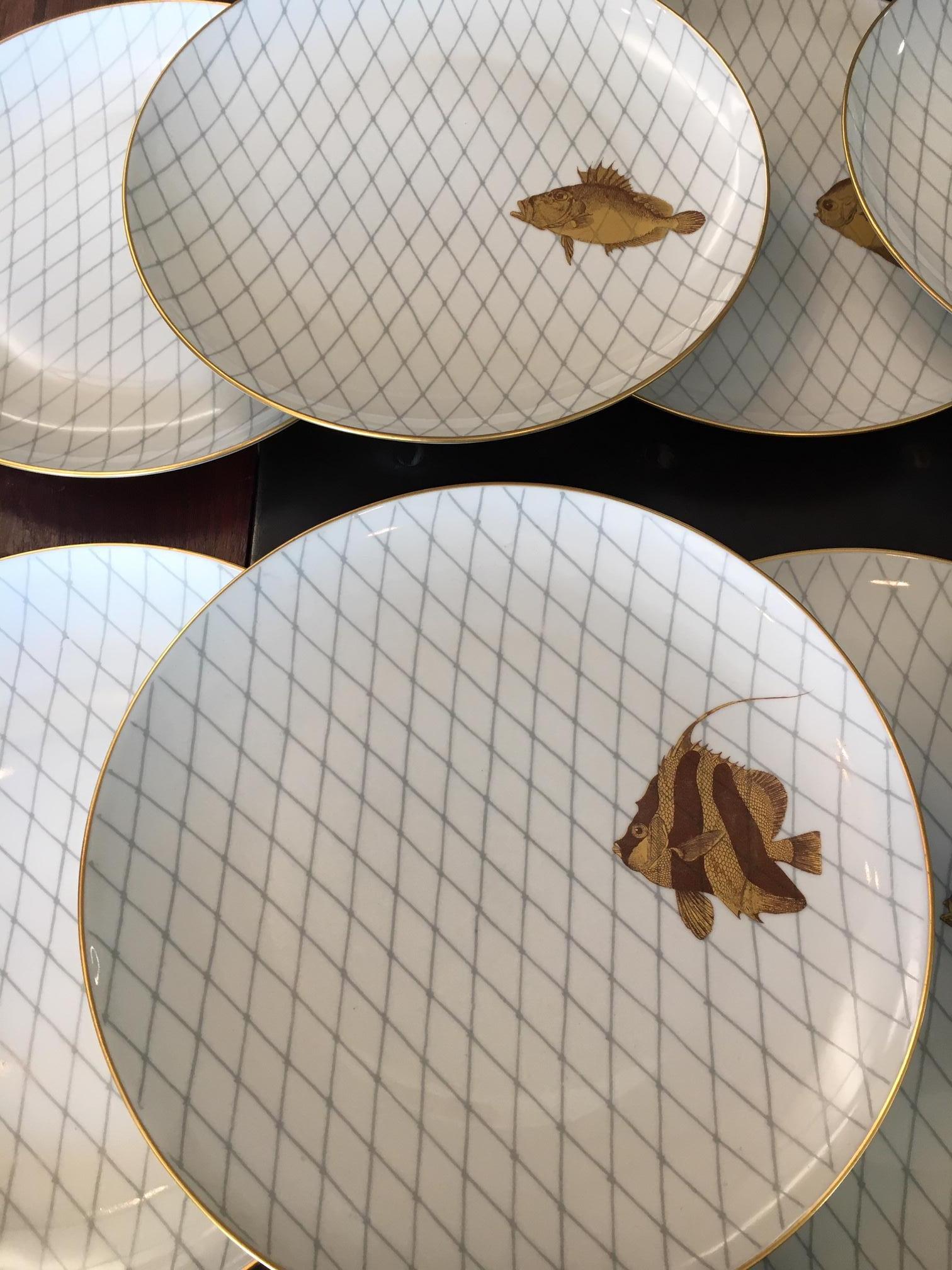 French Set of 12 Golden Plates or Platter Limoges Bernardaud Fish Service, 1950s 3
