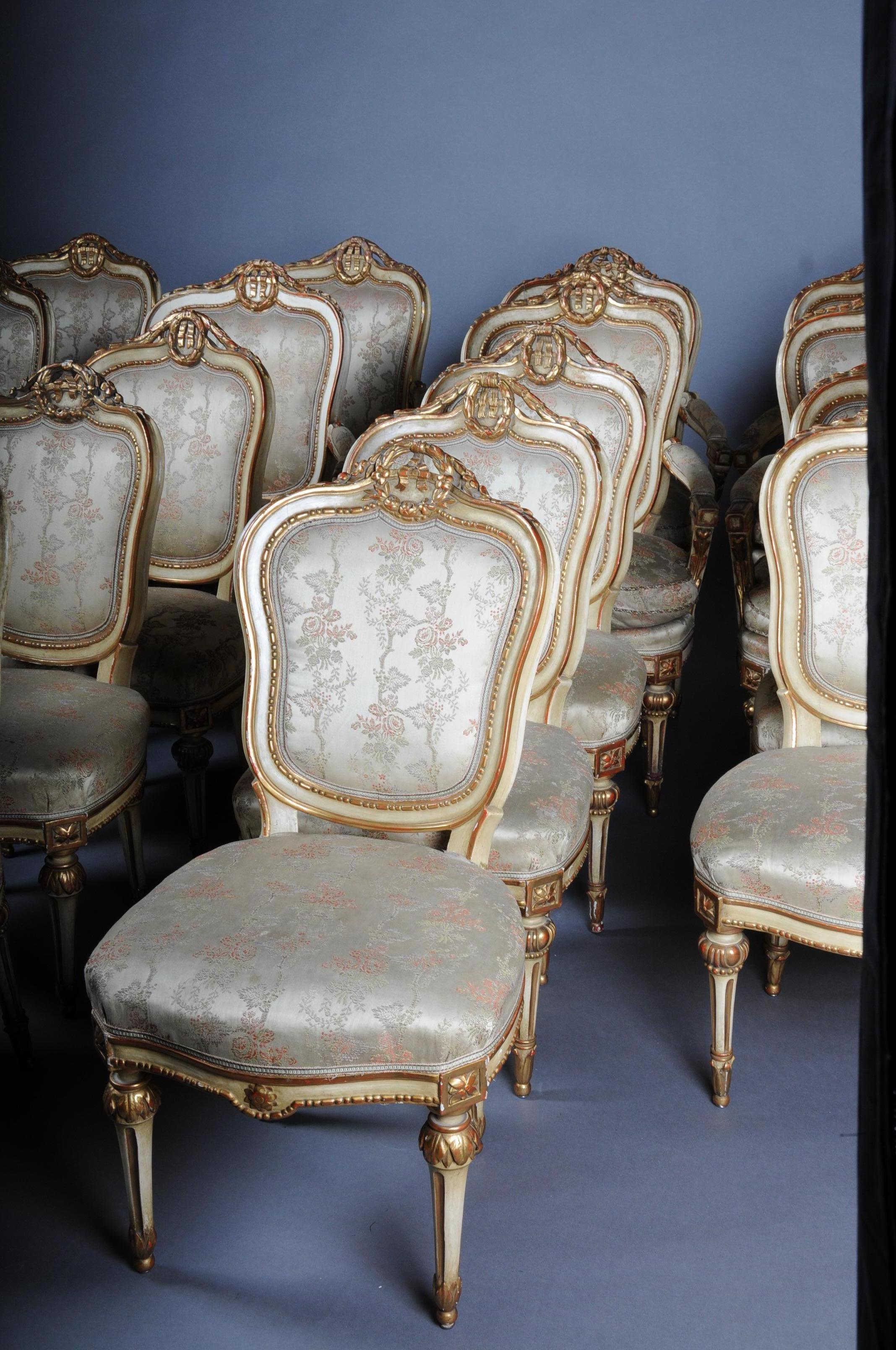 Set di 18 sedie e poltrone da salotto francesi, Napoleone III in vendita 8