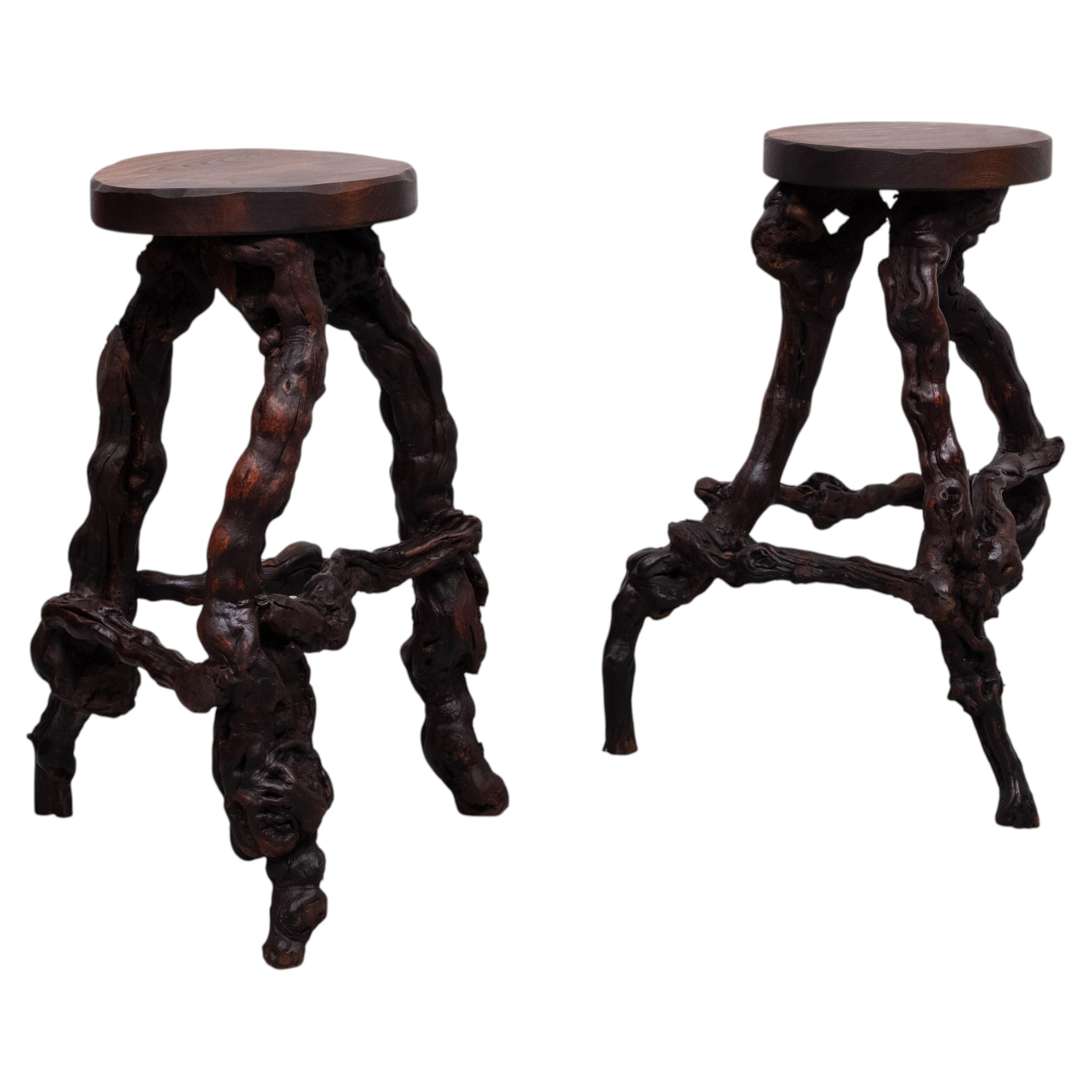 French, Set Of 2 Twisted Grape-vine Roots Bar Stools 1960s