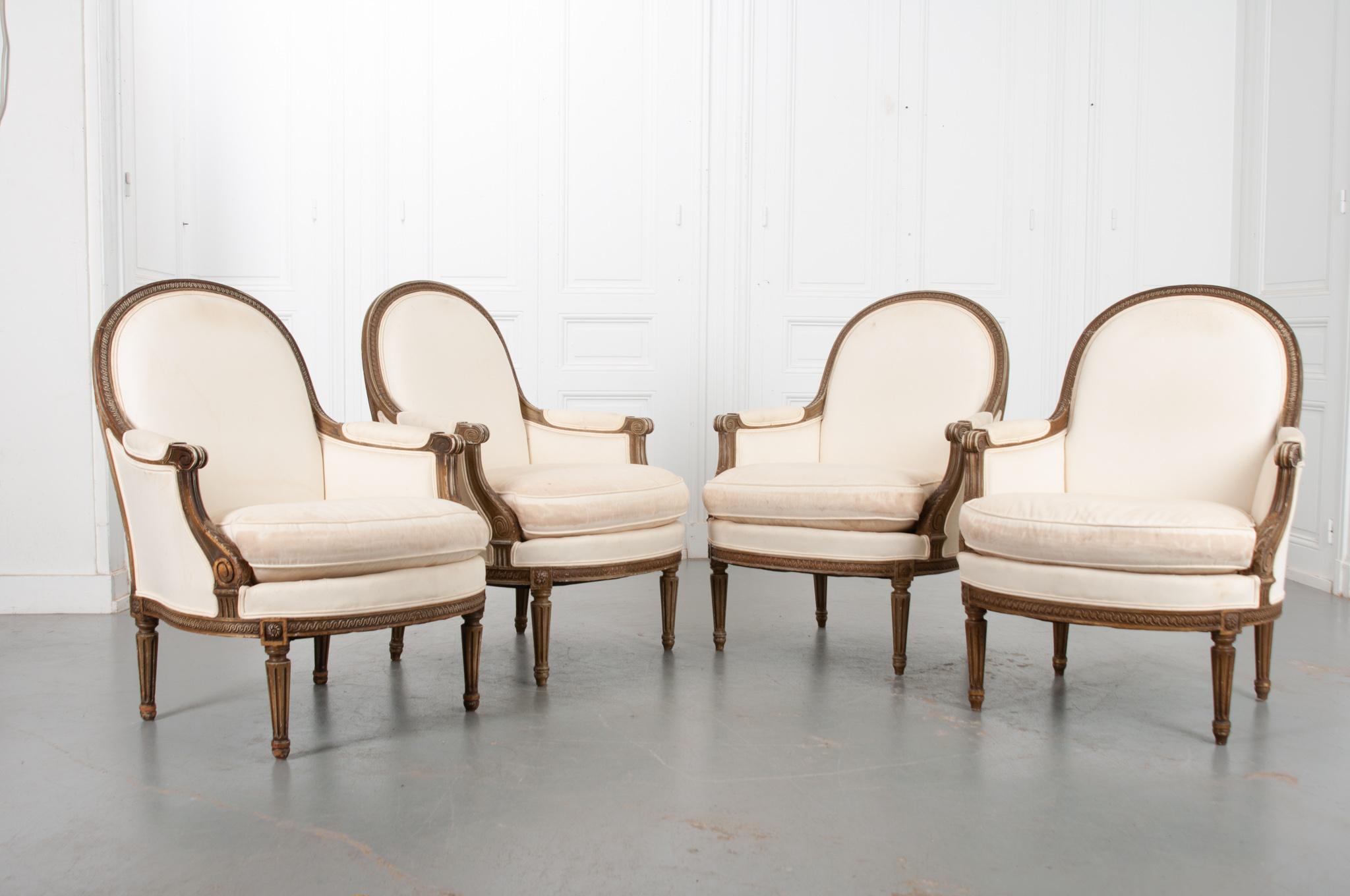 Carved French, Set of 4 Louis XVI Style Bergeres
