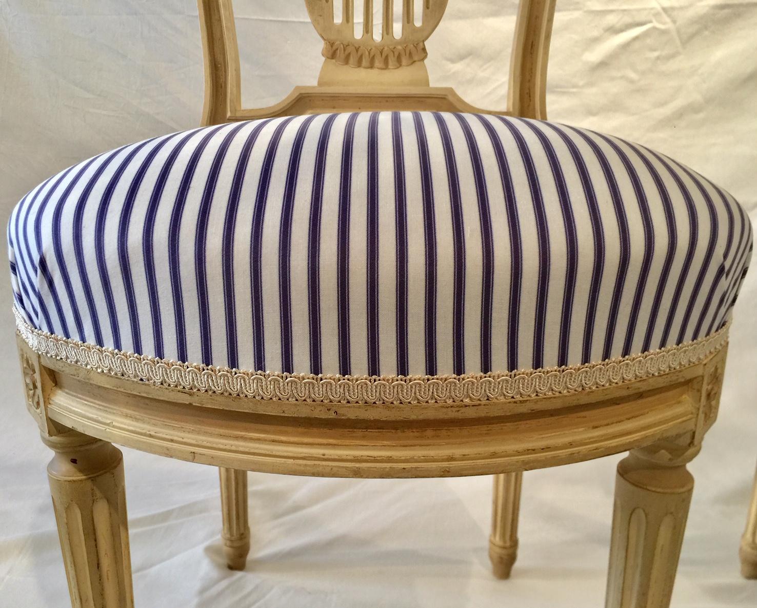 French Set of 4 Louis XVI Style Hot Air Balloon Montgolfier Chairs 1