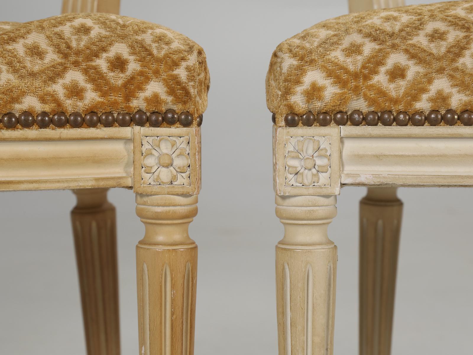 French Set of (6) Louis XVI Style Dining Chairs in Original Paint Unrestored For Sale 5