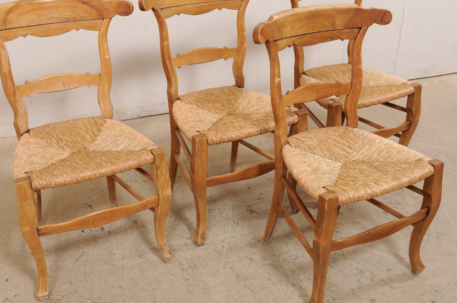 French Set of 8 Side Chairs with Hand-Woven Rush Seats, Early to Mid 20th C For Sale 3