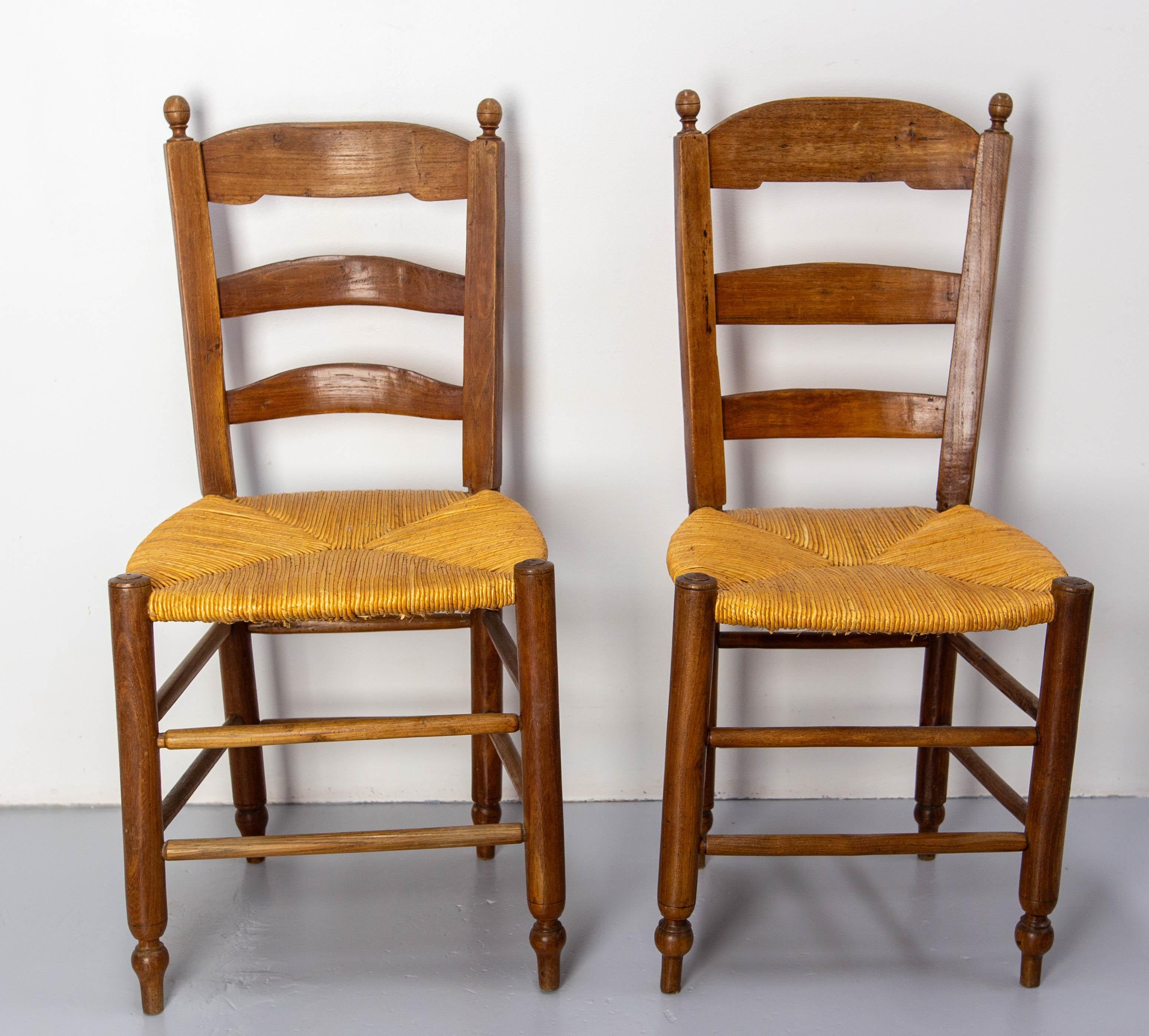 French Set of Height Straw & Elm Chairs, late 19th Century For Sale 1
