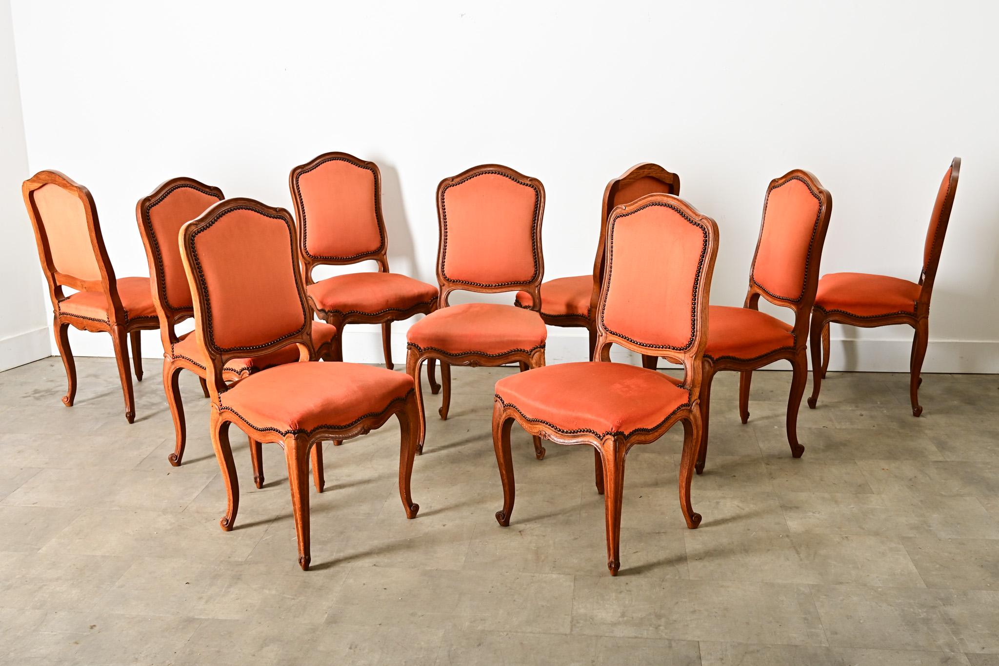 Set francese di nove sedie da pranzo in stile Luigi XV in vendita 4