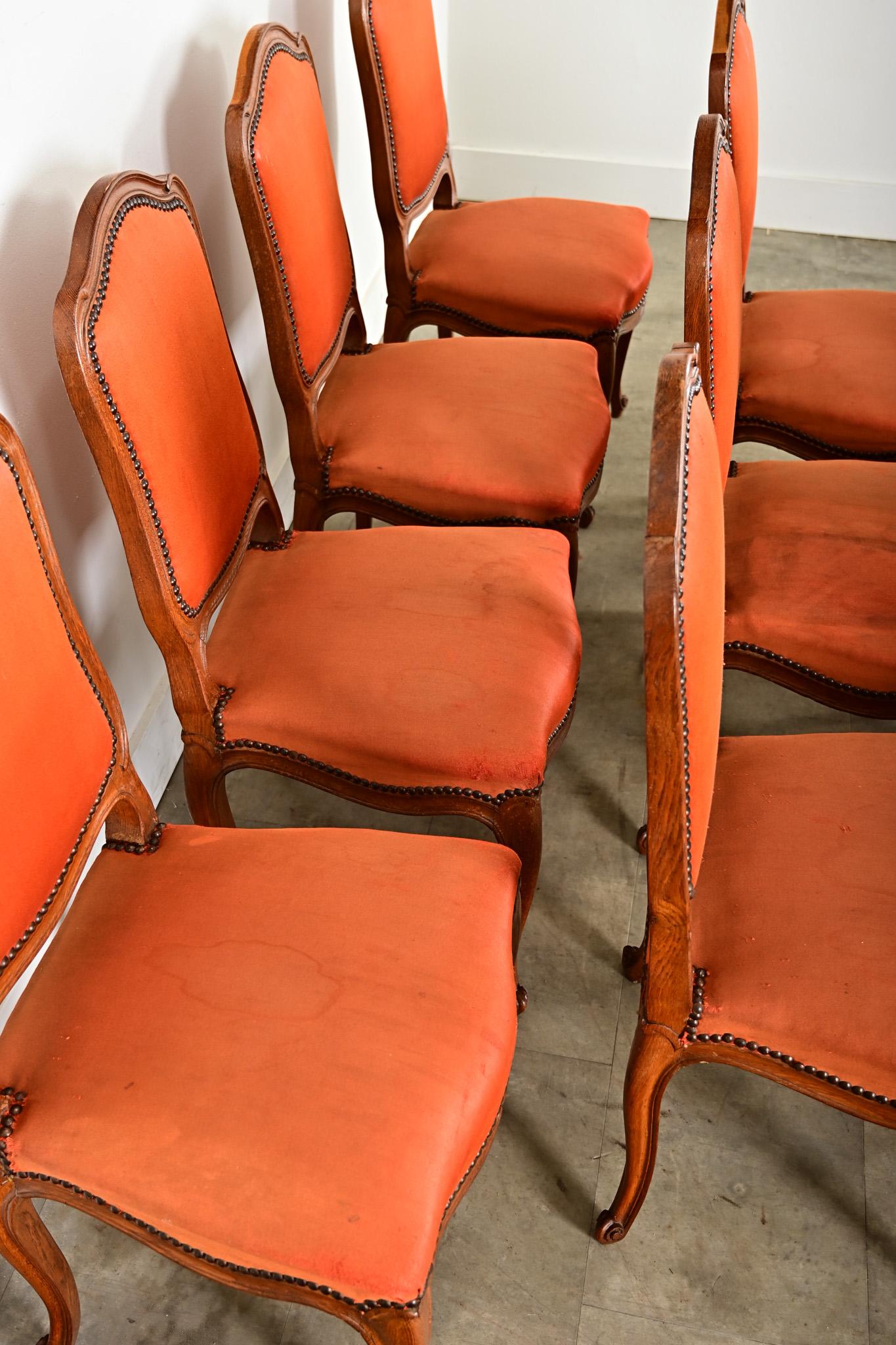 Set francese di nove sedie da pranzo in stile Luigi XV in vendita 5