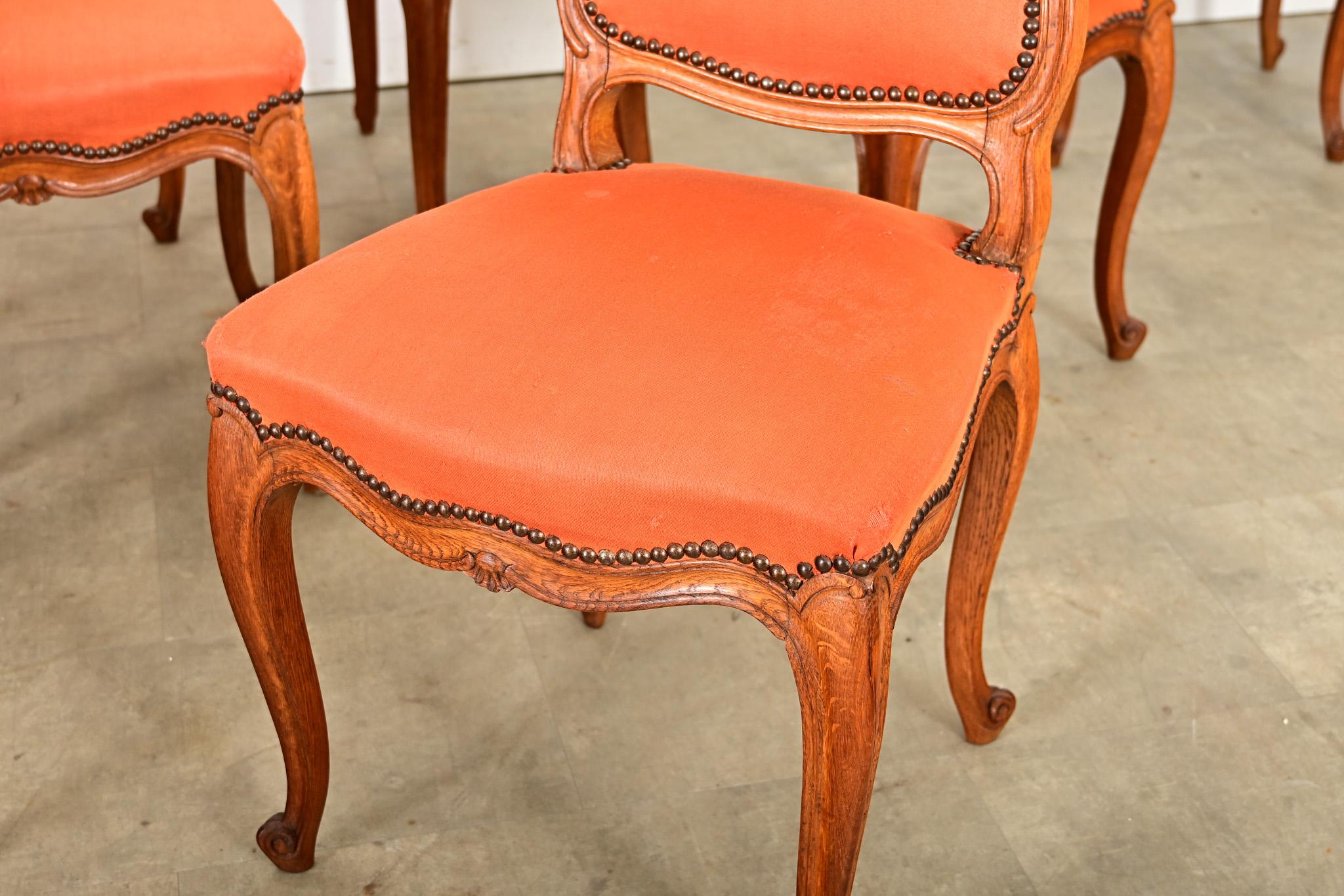 Set francese di nove sedie da pranzo in stile Luigi XV in vendita 8