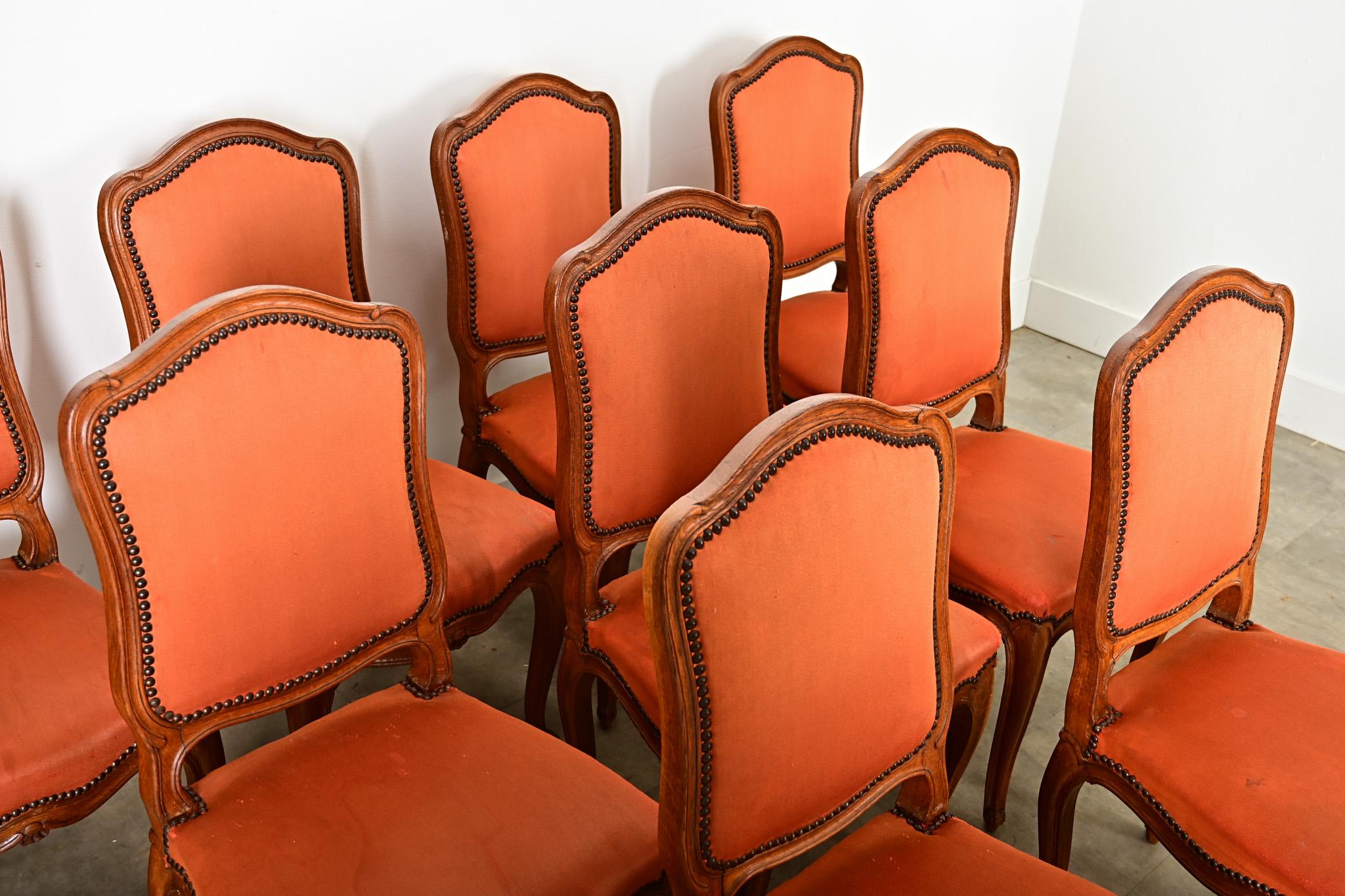 Set francese di nove sedie da pranzo in stile Luigi XV In condizioni buone in vendita a Baton Rouge, LA