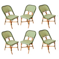 Ensemble de six chaises de bistro reproduites à la française