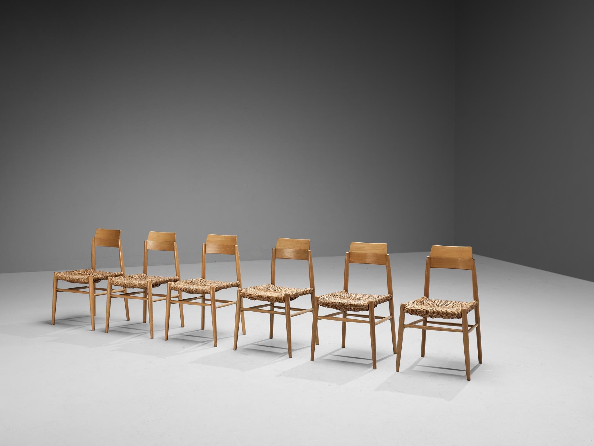Mid-Century Modern French Set of Six Dining Chairs in Wood and Straw For Sale