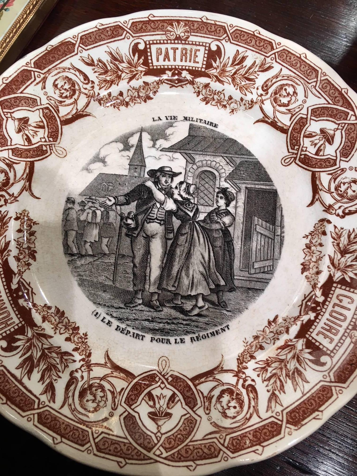 Französisches französisches Set von zwölf Desserttellern „Digoin & Sarreguemines“, 19. Jahrhundert im Angebot 6
