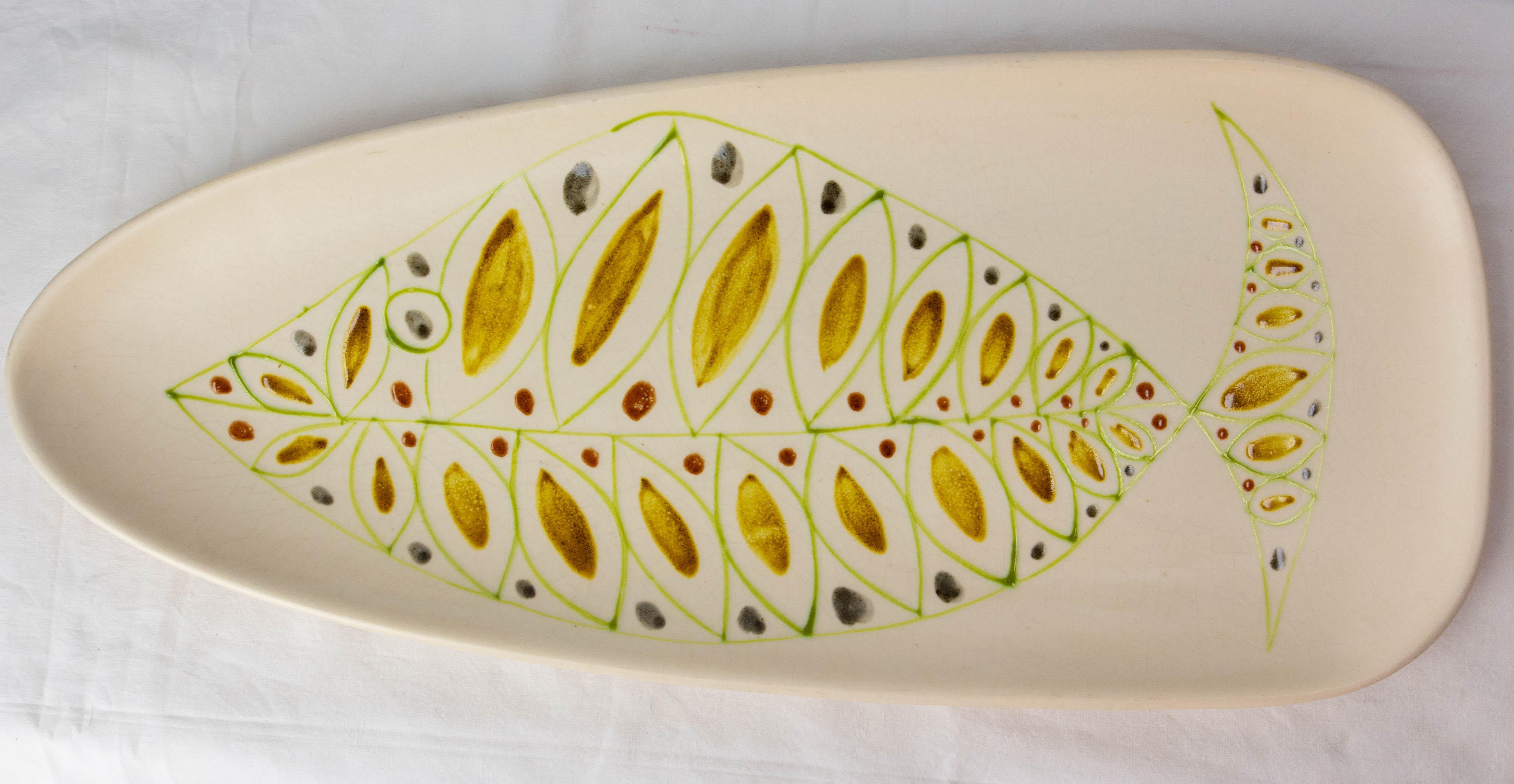 20th Century French Set of Two Fish Dishes in White Faience of Niderviller circa 1960 For Sale