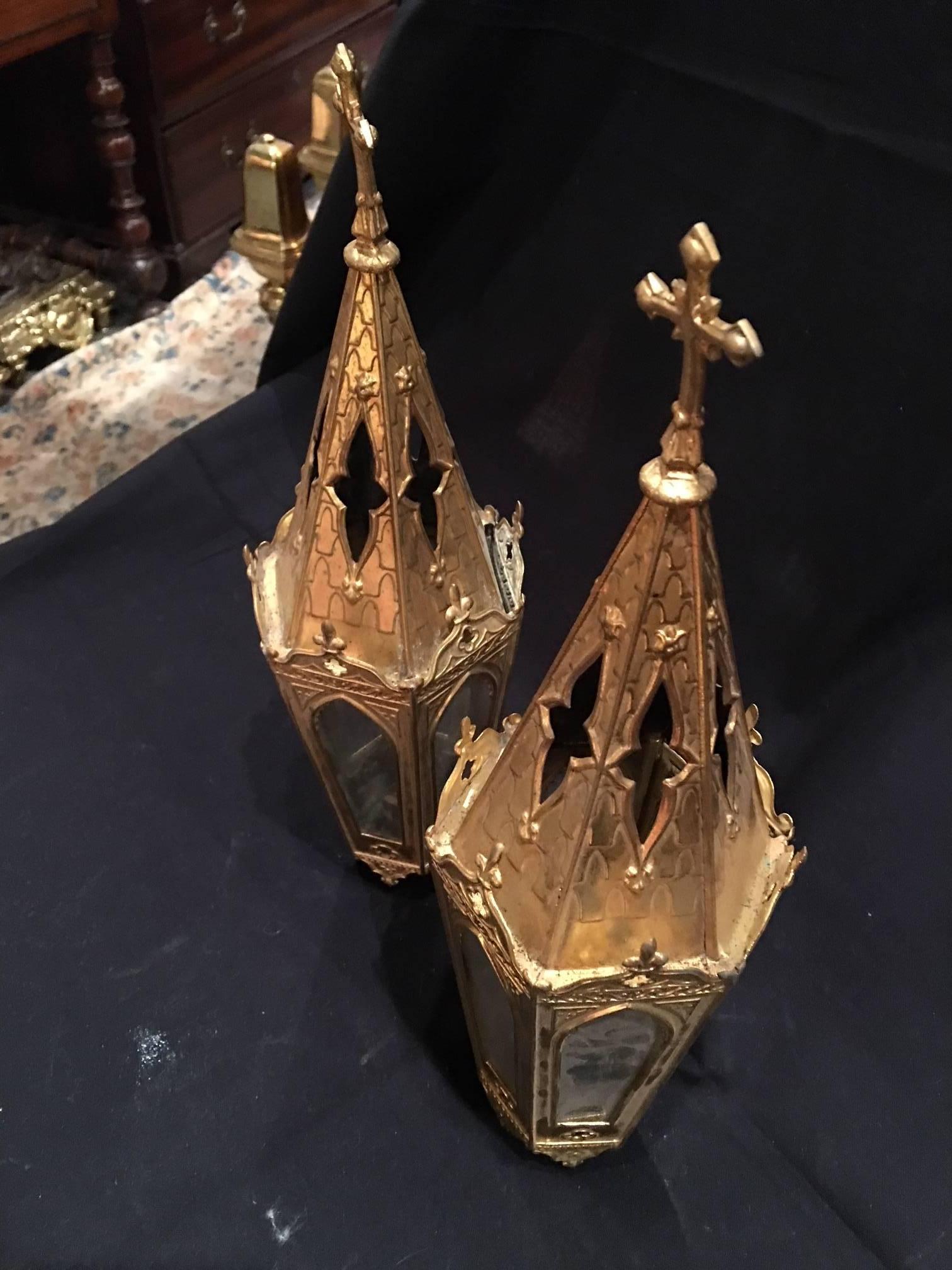 French Set of Two Polished Brass Pole Lanterns or Candlesticks, 19th Century 2