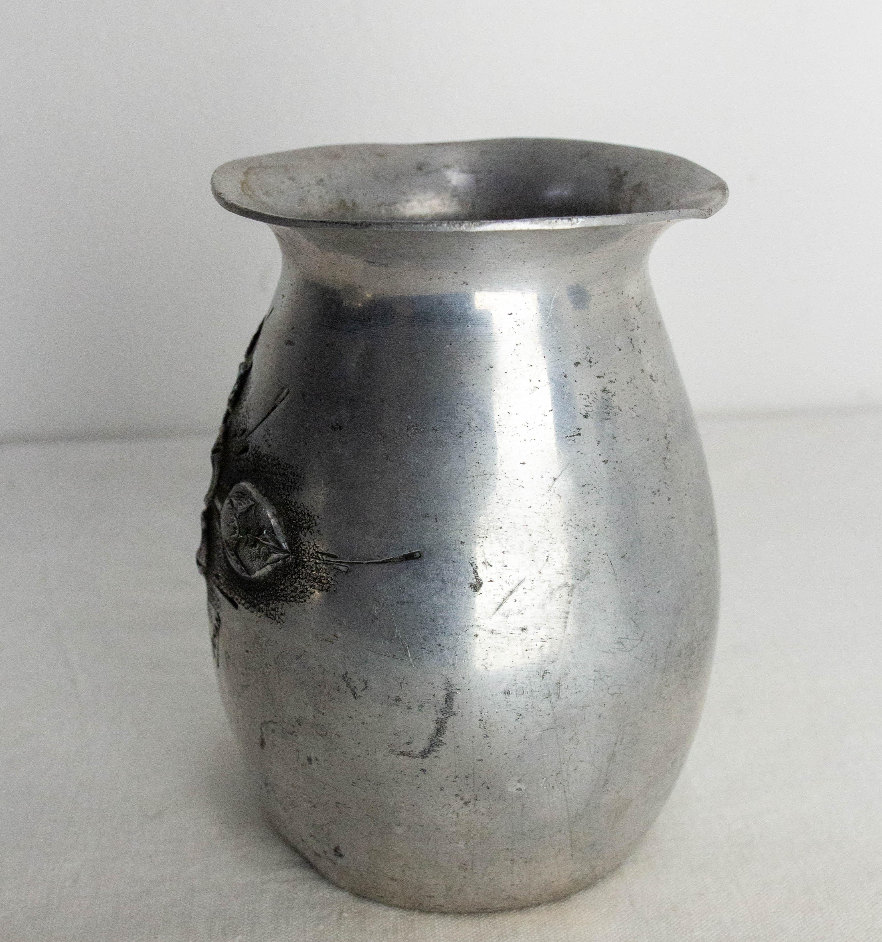 French Set Three Vases Aluminium Vegetal Decoration circa 1930 For Sale 2