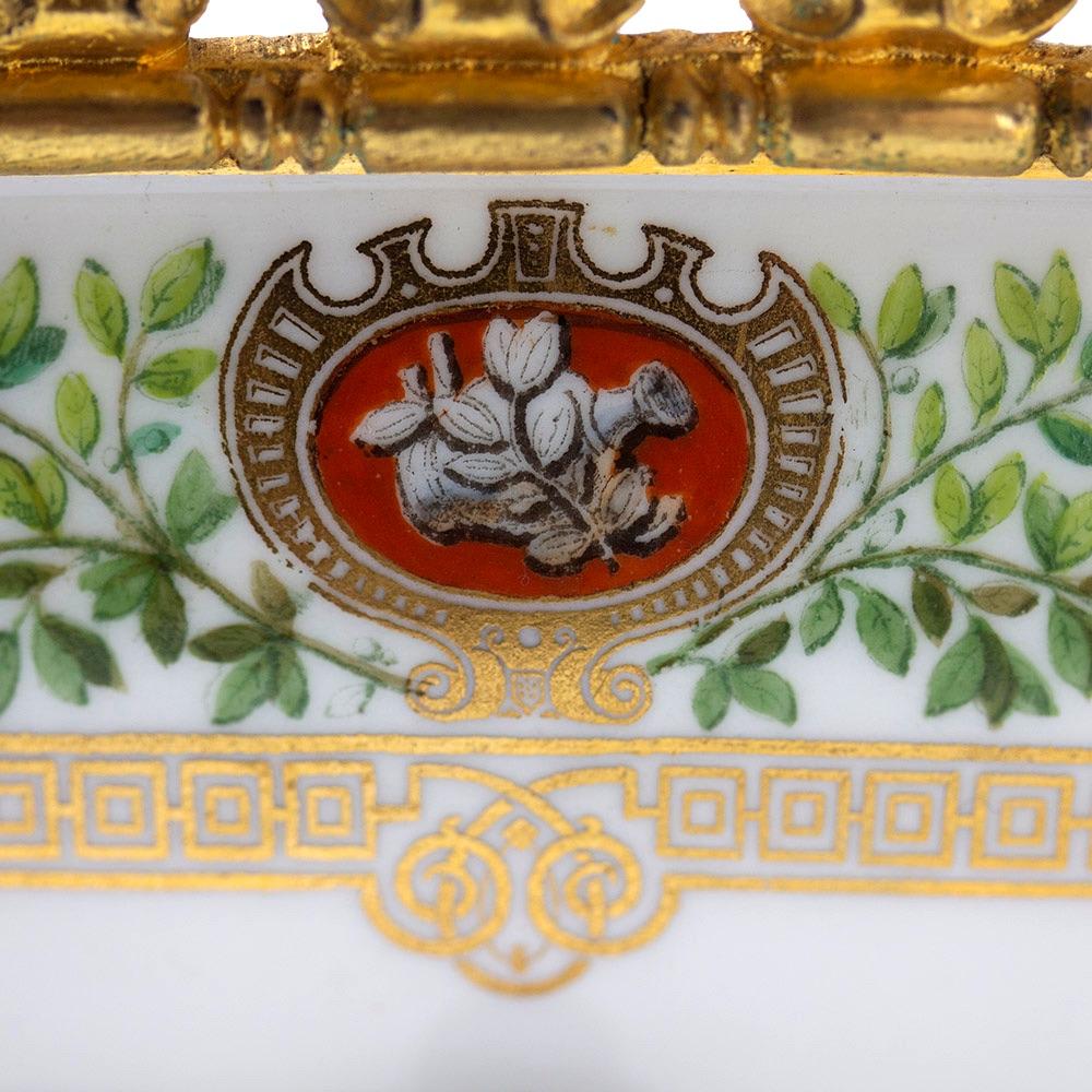 French Sevres Château de Fontainebleau Porcelain Serving Dishes For Sale 7