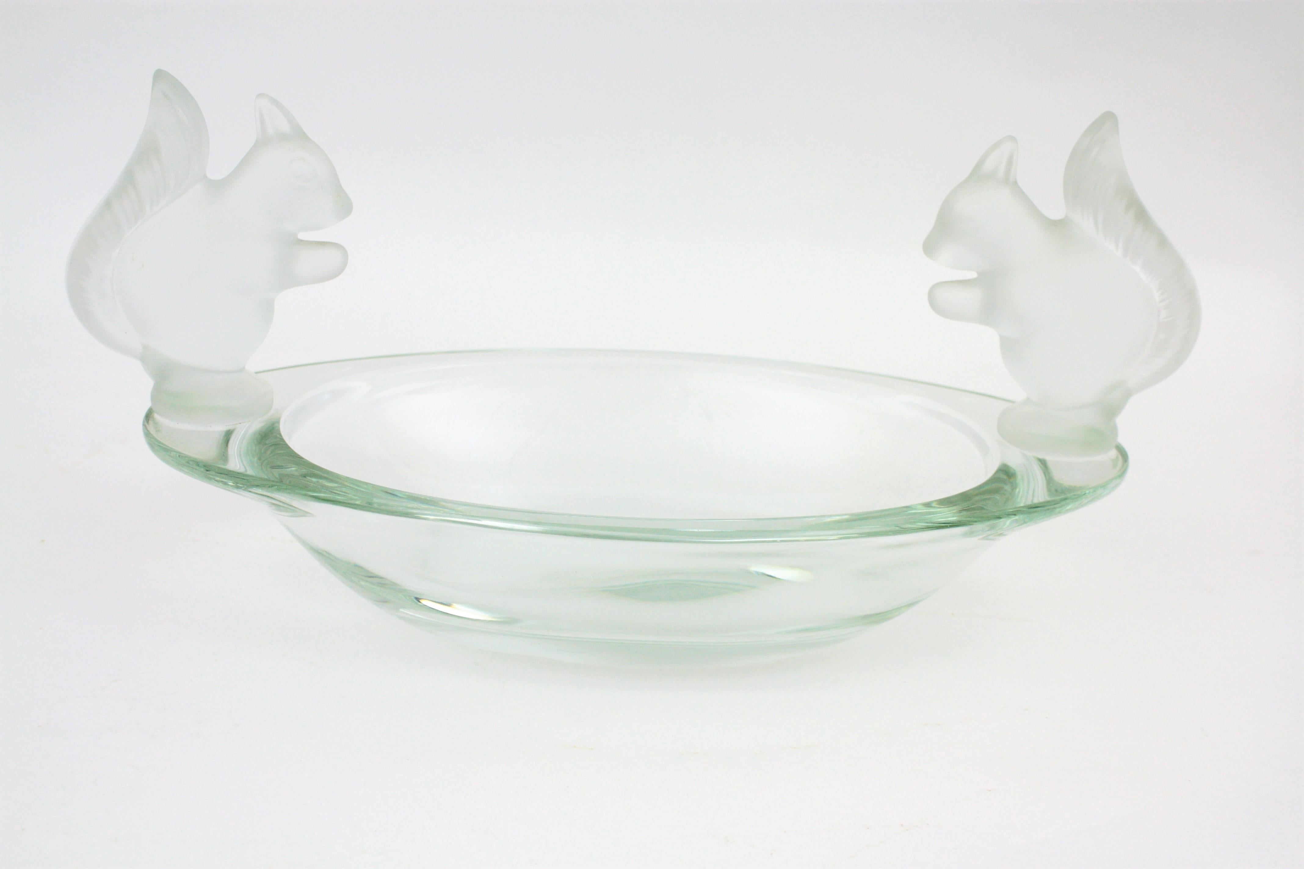 French Sevres Crystal Oval Bowl Decorated by Frosted Crystal Squirrel Figures In Excellent Condition In Barcelona, ES