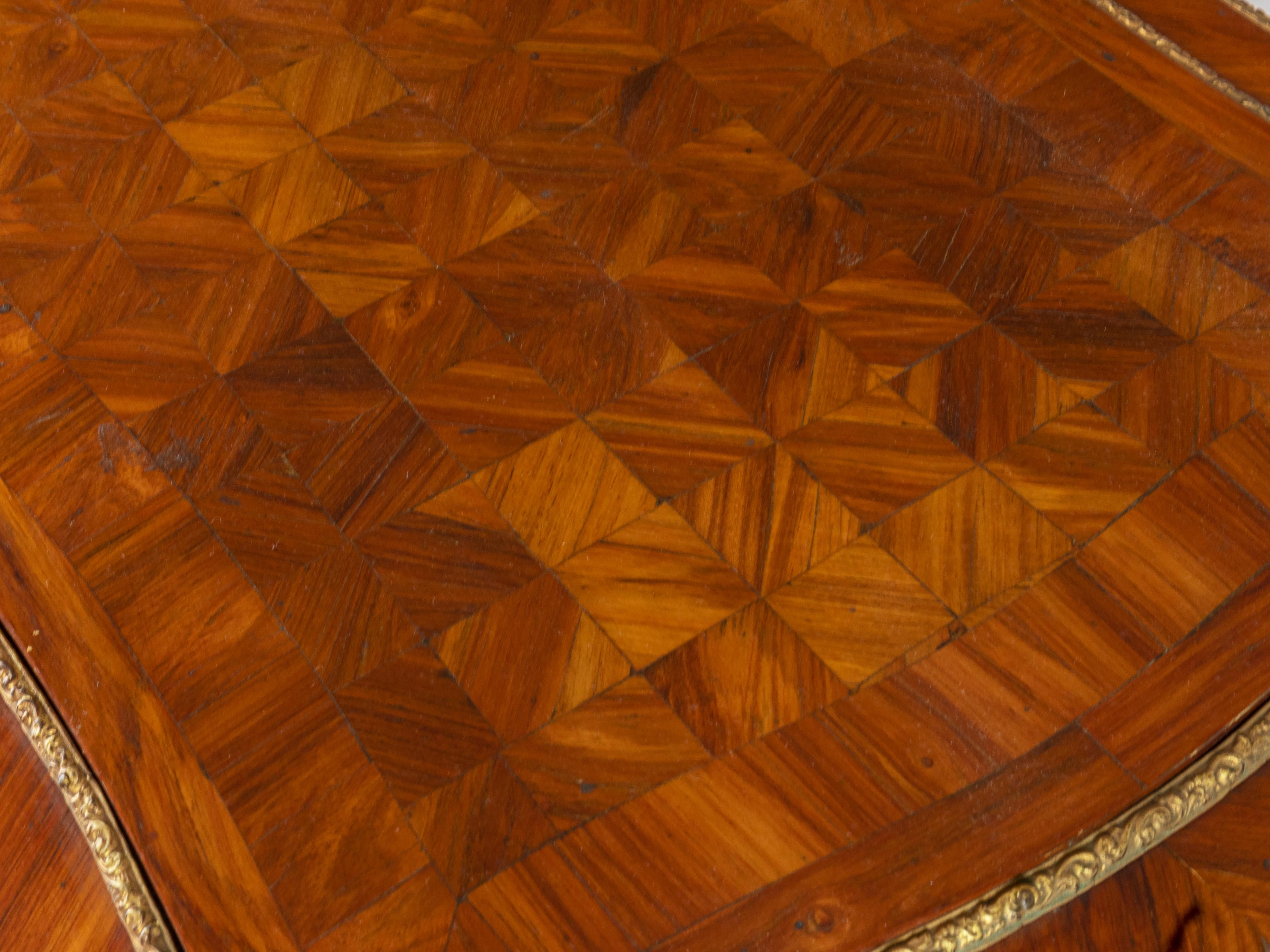 Scatola di vanità con specchio in legno francese Sèvres Luigi XVI, XIX secolo in vendita 4