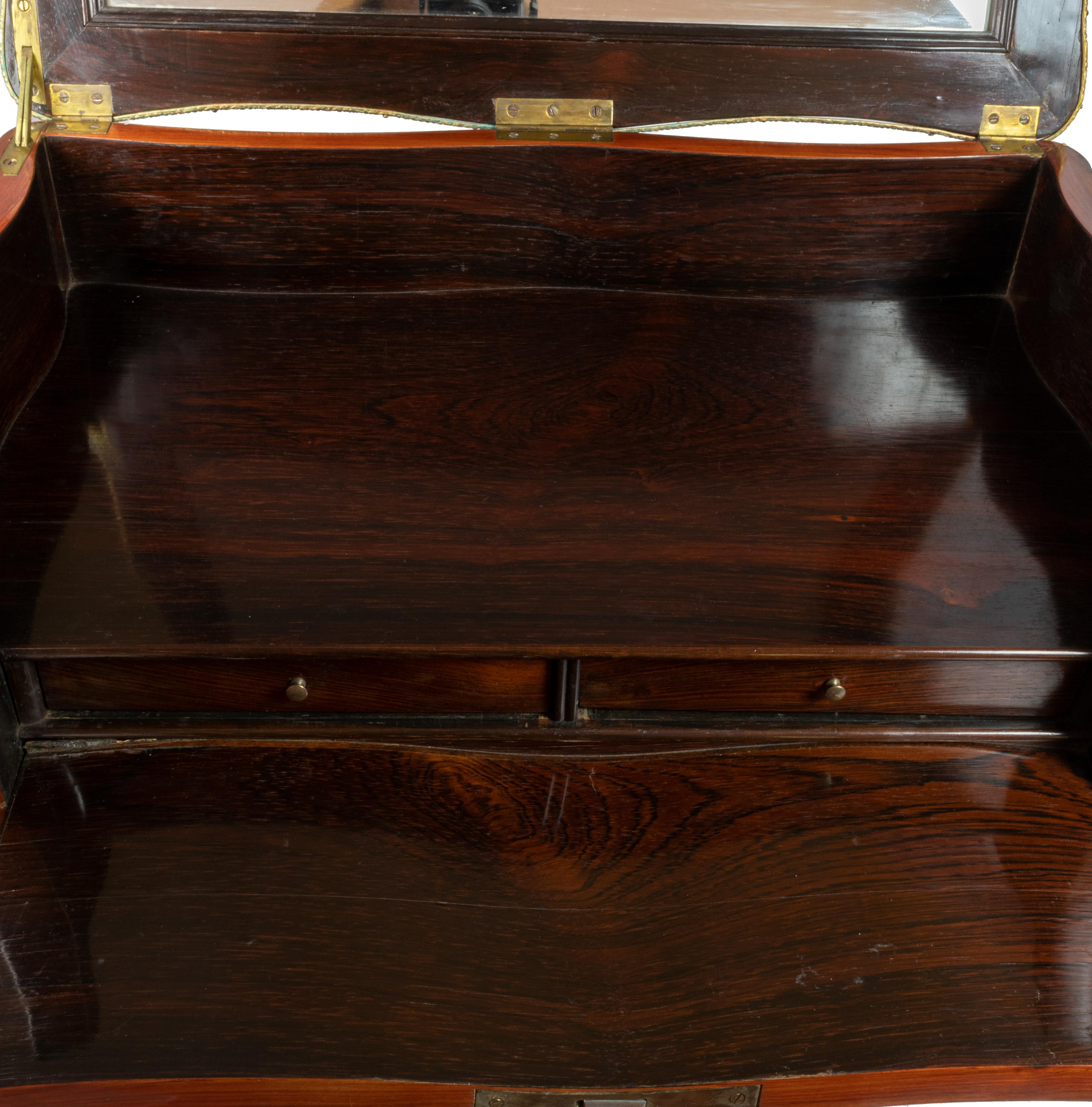 Scatola di vanità con specchio in legno francese Sèvres Luigi XVI, XIX secolo in vendita 6