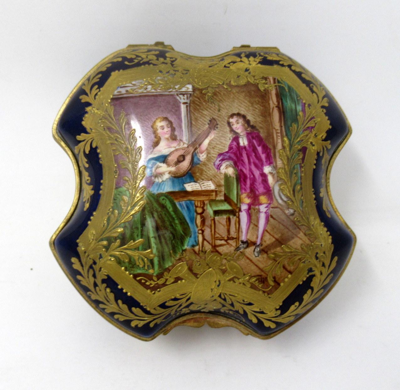 Victorian French Sevres Porcelain Hand Painted Jewelry Casket Ormolu Mounts, 19th Century