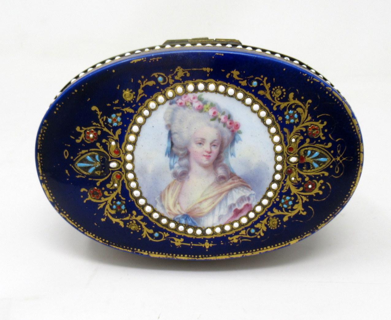 French Sevres Porcelain Hand Painted Jewlery Casket Ormolu Mounts Cobalt Blue 4