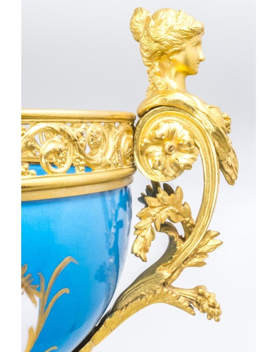 Ormolu French Sèvres Porcelain in Gilt Bronze Mount, Hand-Painted, France, 1771 For Sale