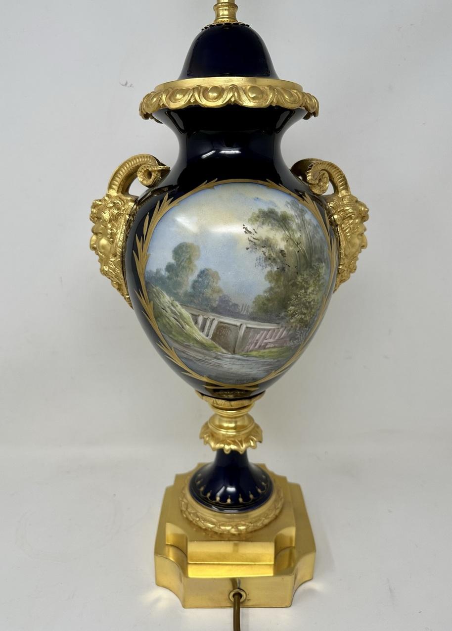 French Sèvres Porcelain Watteau Scene Ormolu Cobalt Blue Table Lamp Bronze Satyr In Good Condition For Sale In Dublin, Ireland