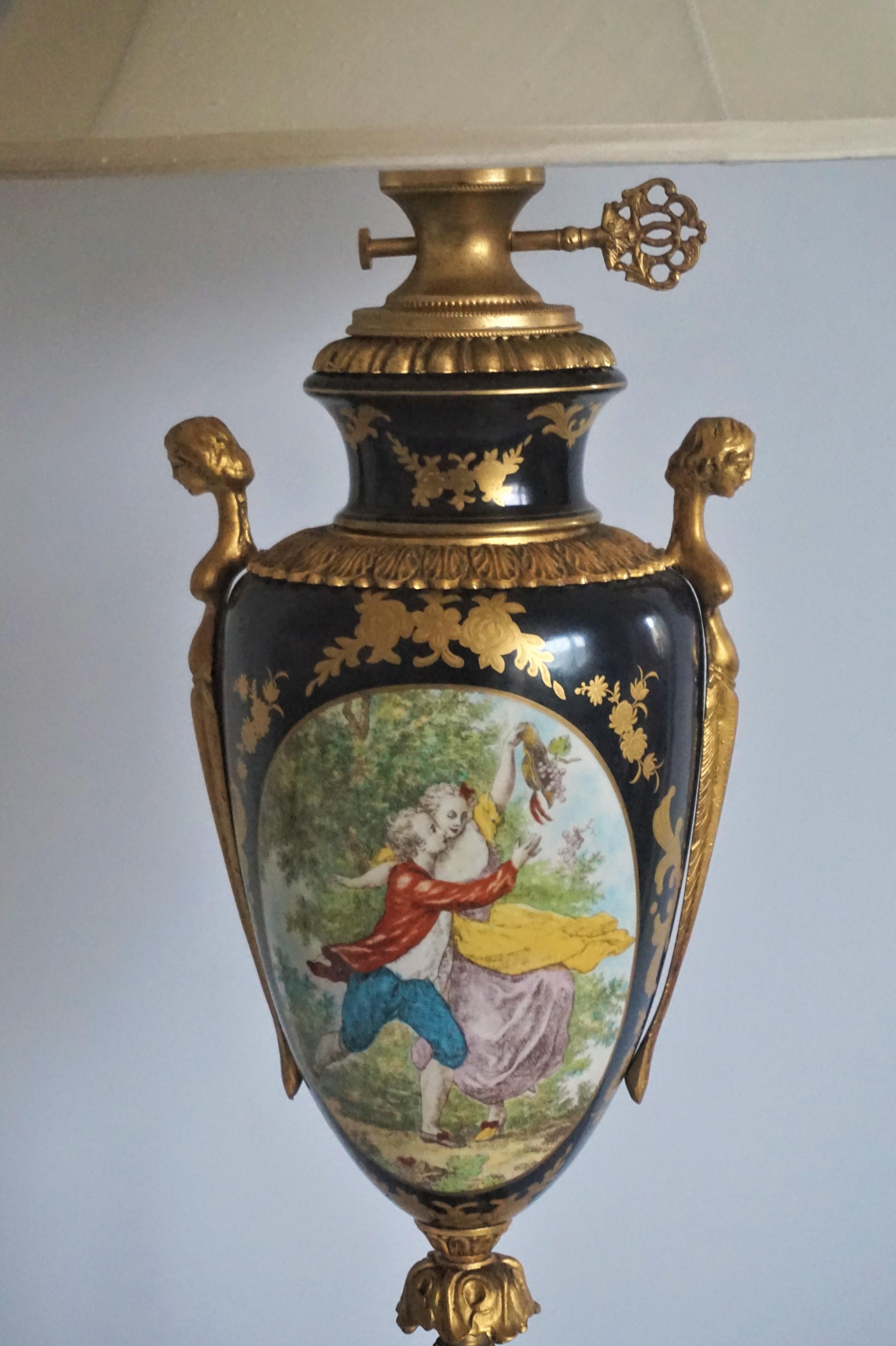 Hand-Painted French Sèvres Style Bronze-Mounted Cobalt Blue Hand Painted Porcelain Table Lamp For Sale