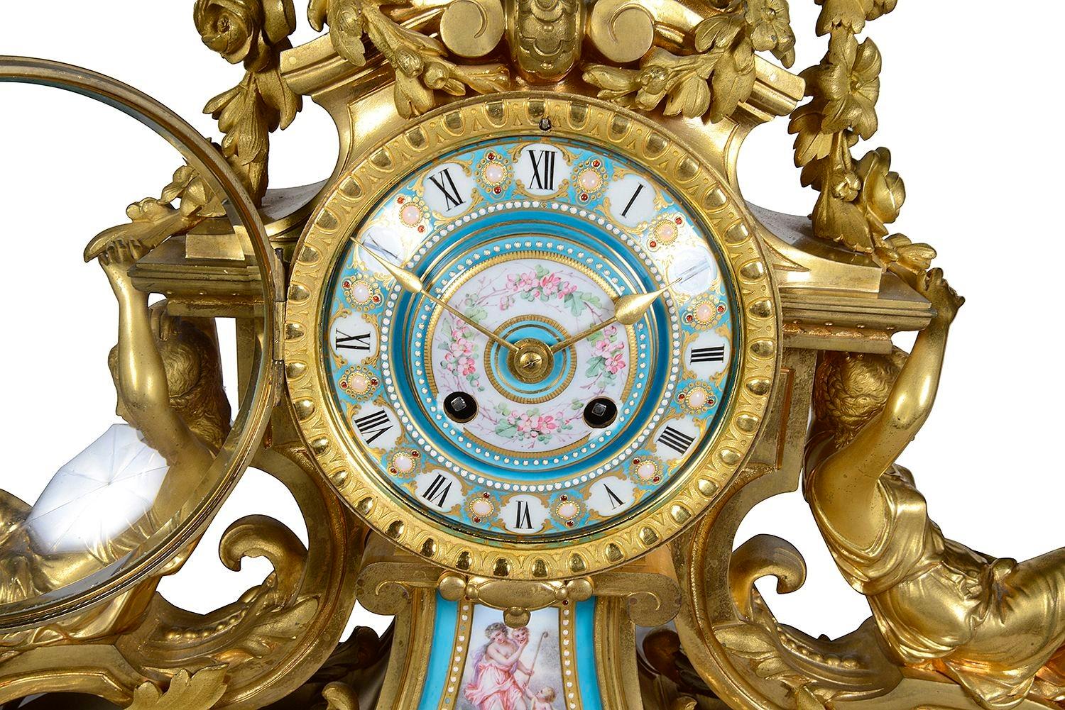 Französische Uhr im Stil von Sèvres, 19. im Zustand „Gut“ im Angebot in Brighton, Sussex
