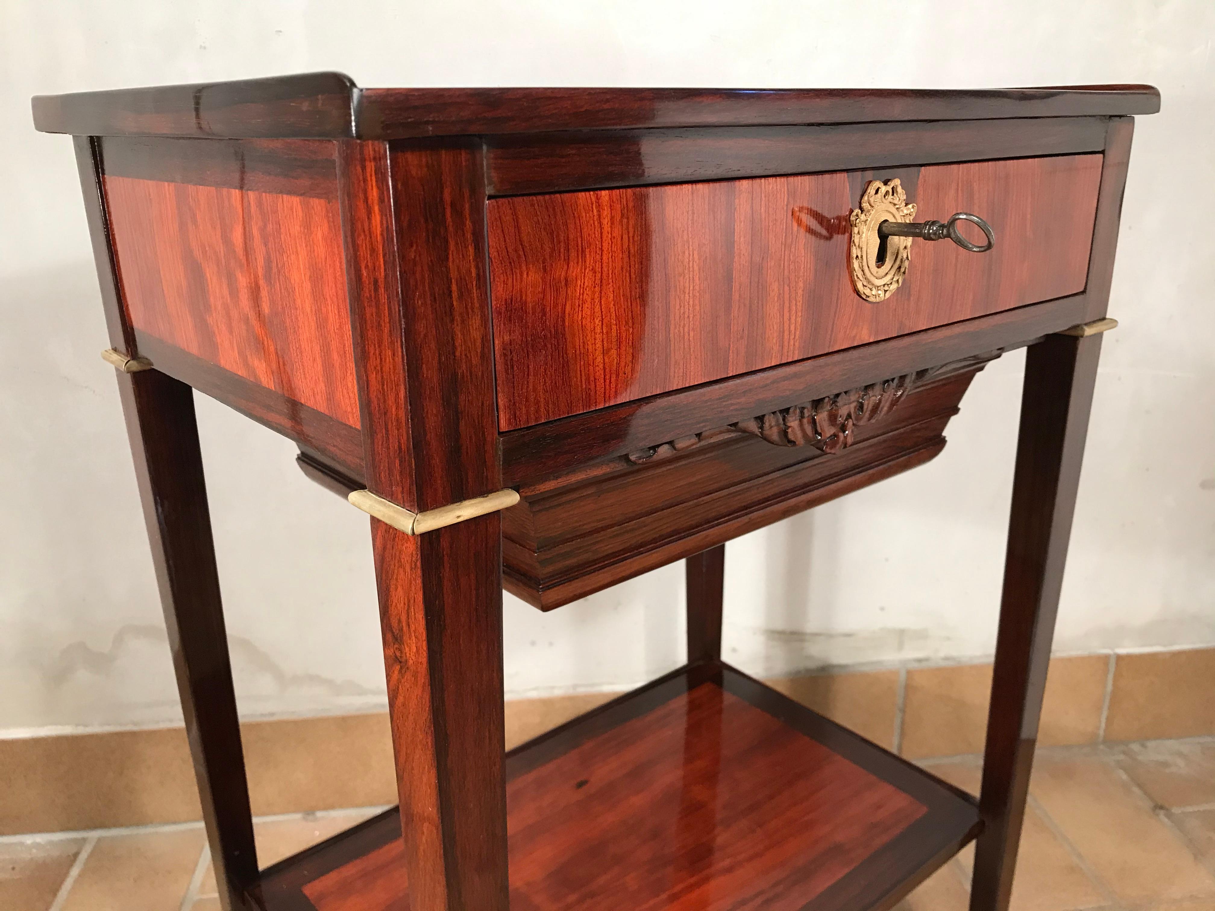 French Sewing or Side Table, 1810-1820, Satinwood and Kingwood For Sale 2
