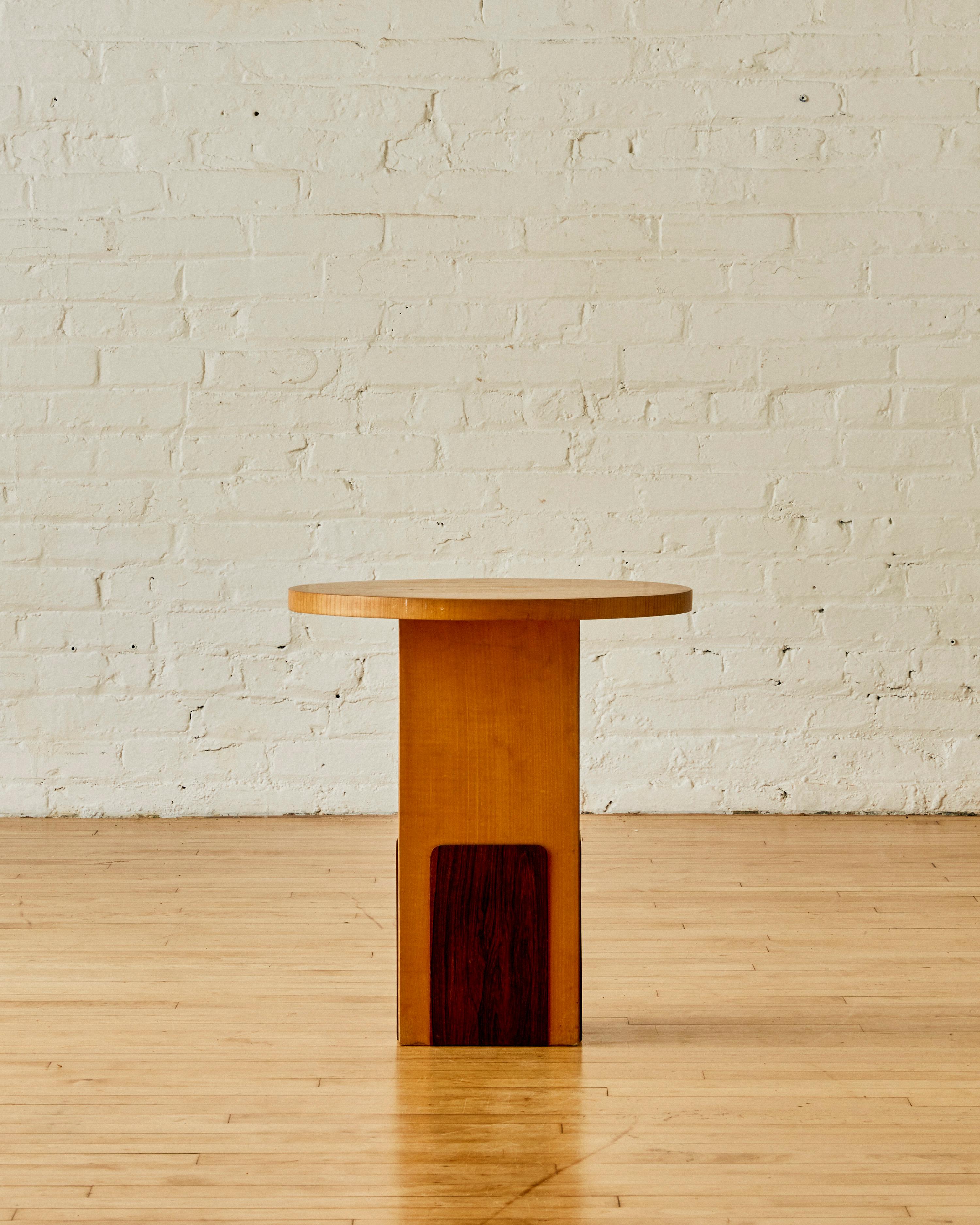 Mid-Century Modern French side table by Michel Duffet For Sale