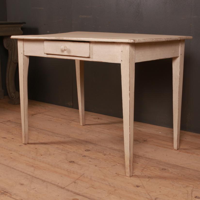 French Side Table or Desk (Französisch)