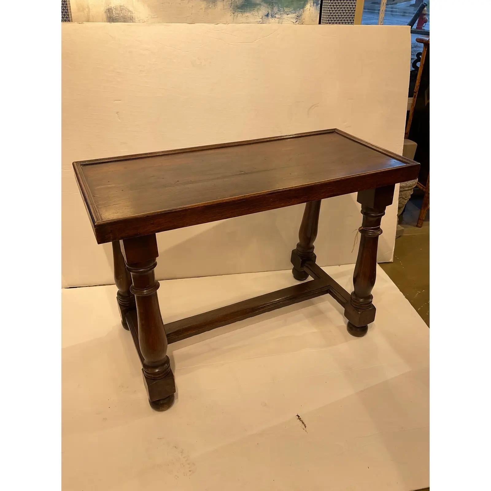 French Side Table In Good Condition For Sale In Nashville, TN