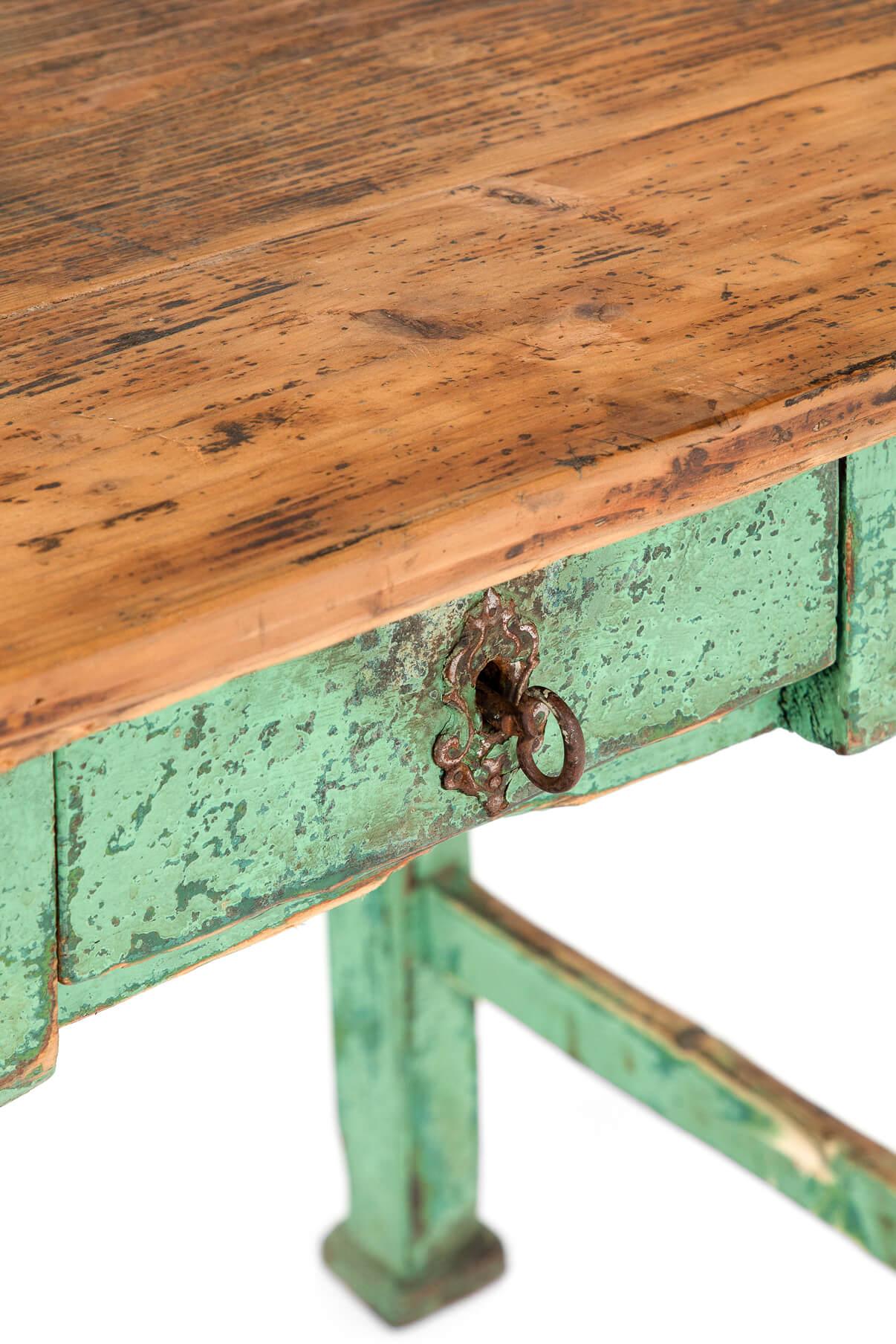 French Side Table in Green Paint For Sale 3