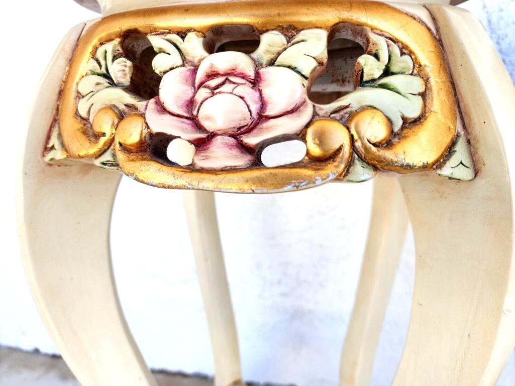Offering One Of Our Recent Palm Beach Estate Fine Furniture Acquisitions Of Vintage French Side End Tables Hand Painted with Gold Leaf Gilt Accents and Marble Tops - Set of 2

Approximate Measurements in Inches
24