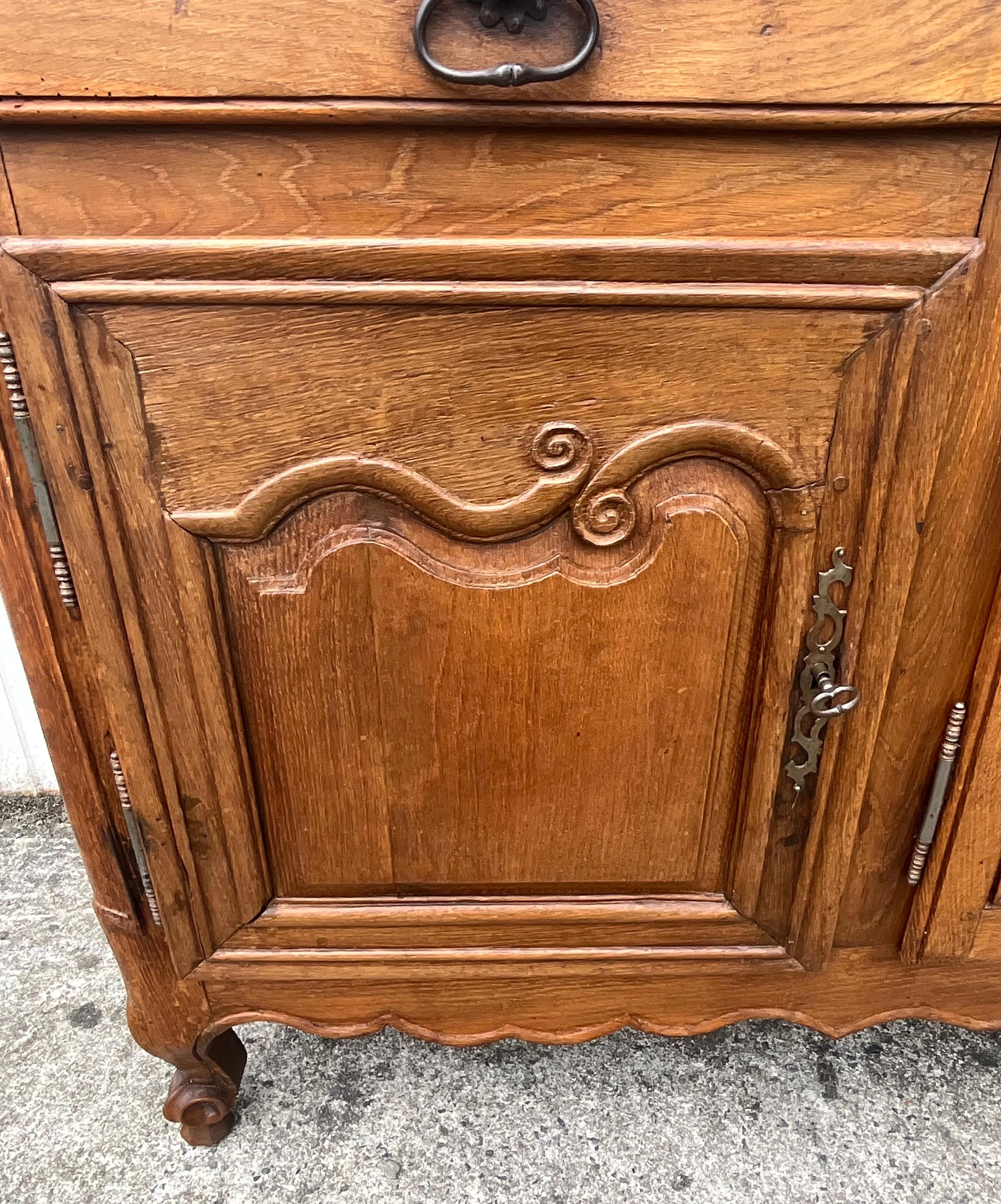 French Sideboard In Solid Blond Oak, Late 19th Century 1