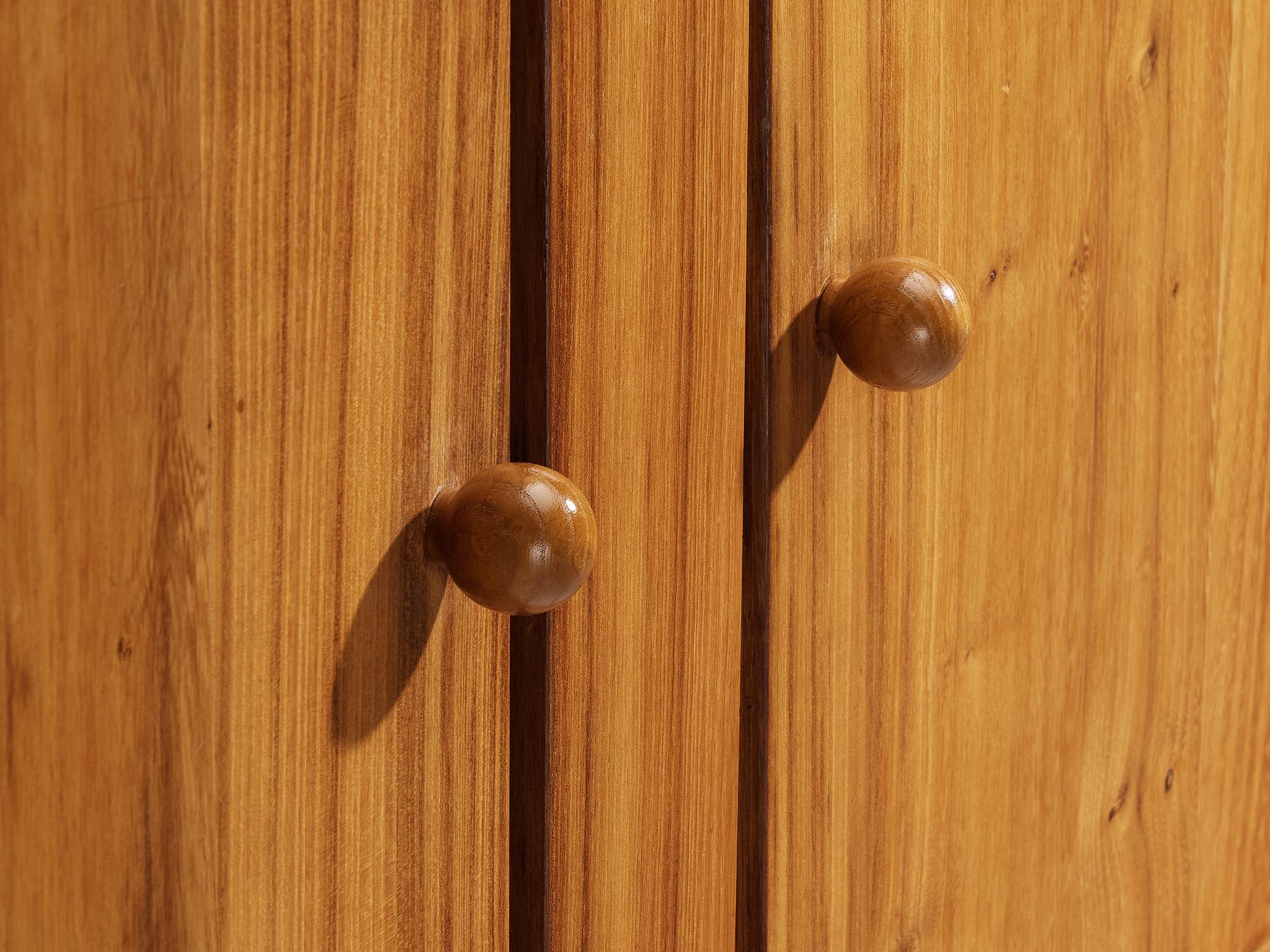 Olmo Credenza francese in olmo massiccio di Skilled Craftsman in vendita