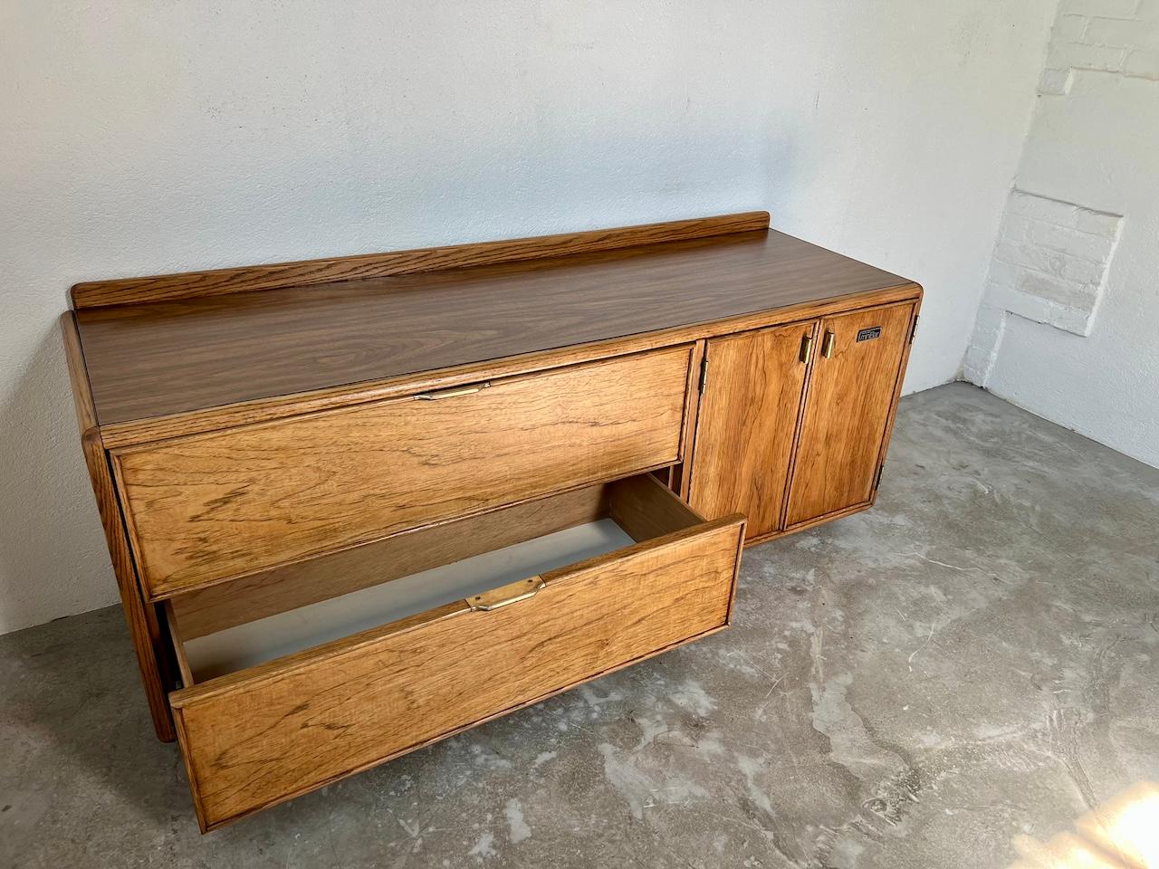 French sideboard mini-bar from 70's 10