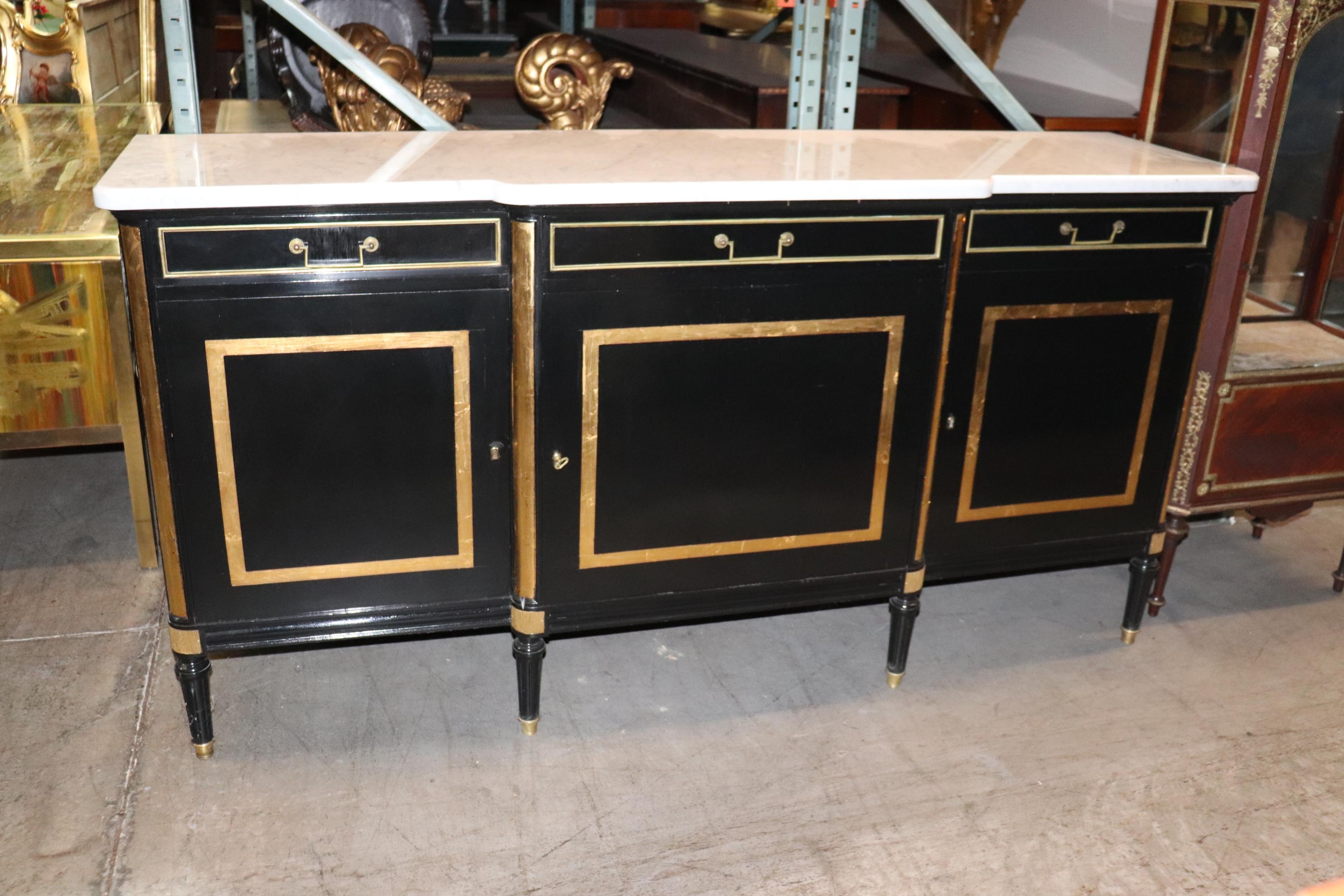 French Signed Jansen Black Lacquer Gilded Marble Top Directoire Sideboard  In Good Condition In Swedesboro, NJ